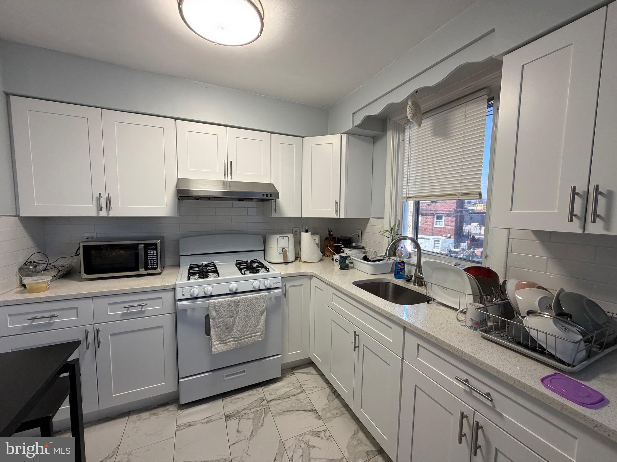 MAYFAIR - Residential