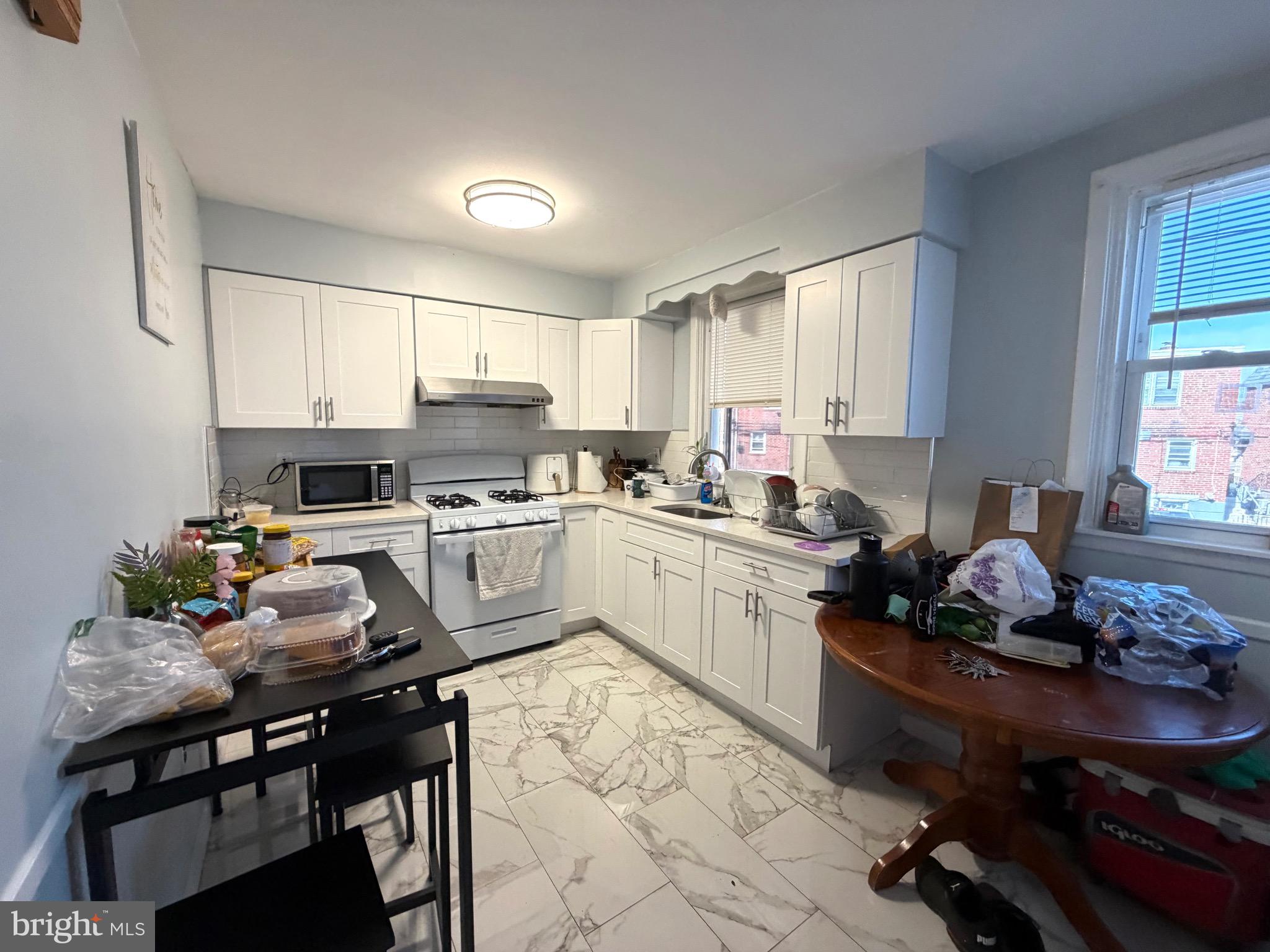 MAYFAIR - Residential