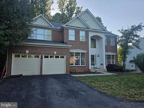 Homes For Sale - 9201 Golf Court<br/> MANASSAS PARK, VA 20111