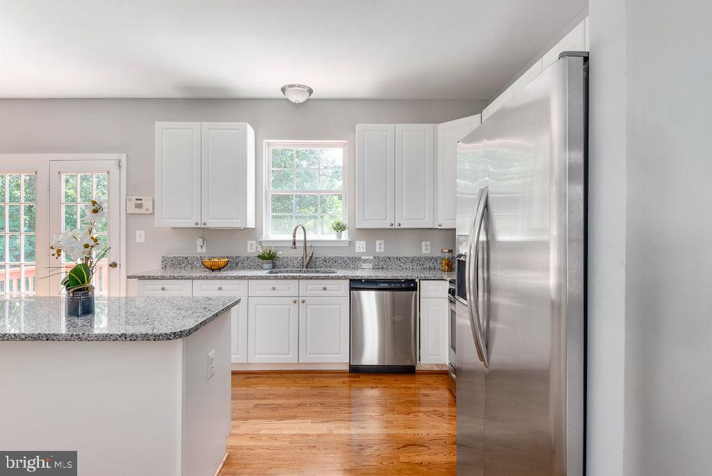 STAFFORD OAKS - Residential