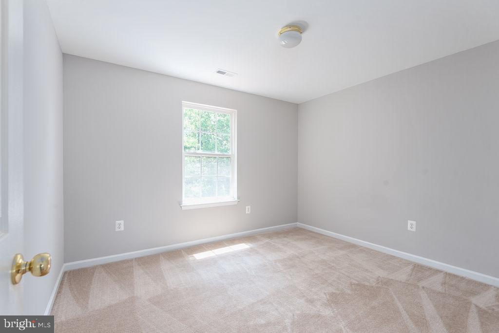 STAFFORD OAKS - Residential