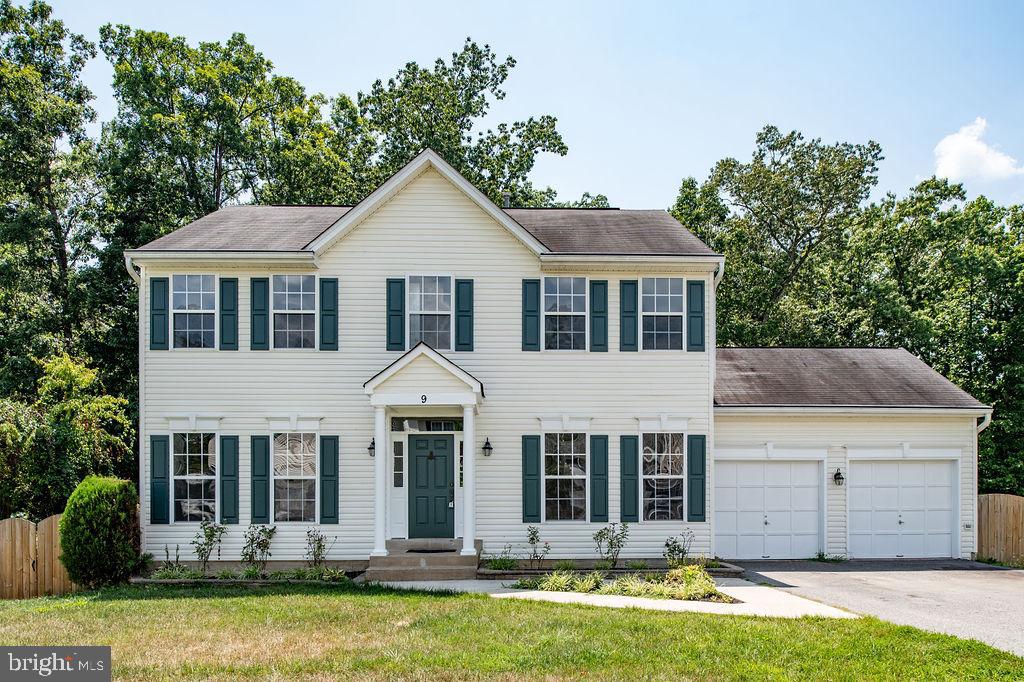 STAFFORD OAKS - Residential