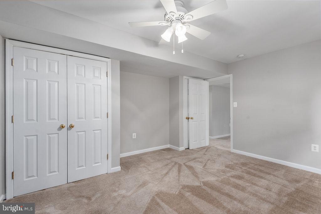 STAFFORD OAKS - Residential