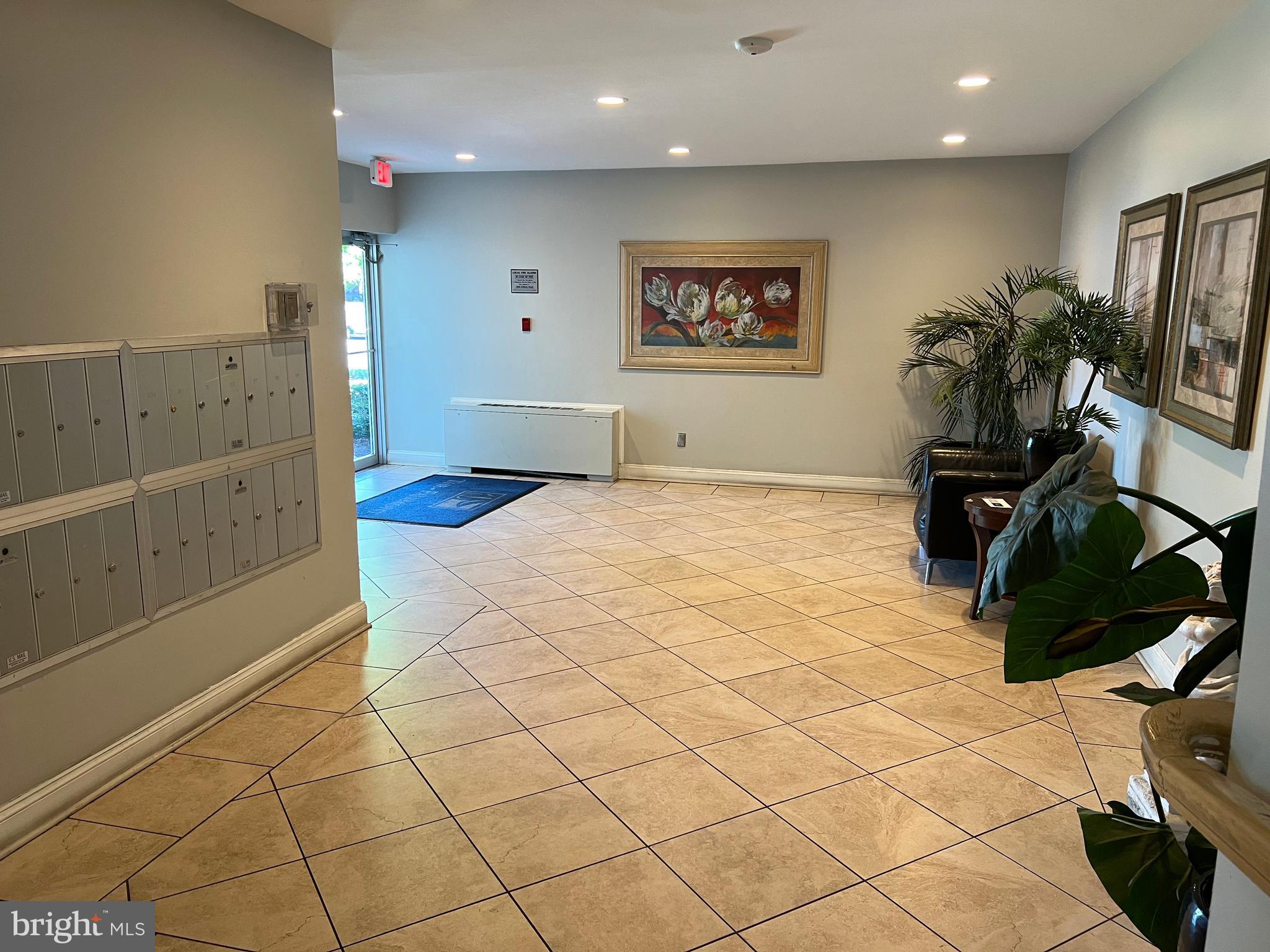 THE FAIRMONT 1009 CONDO - Residential