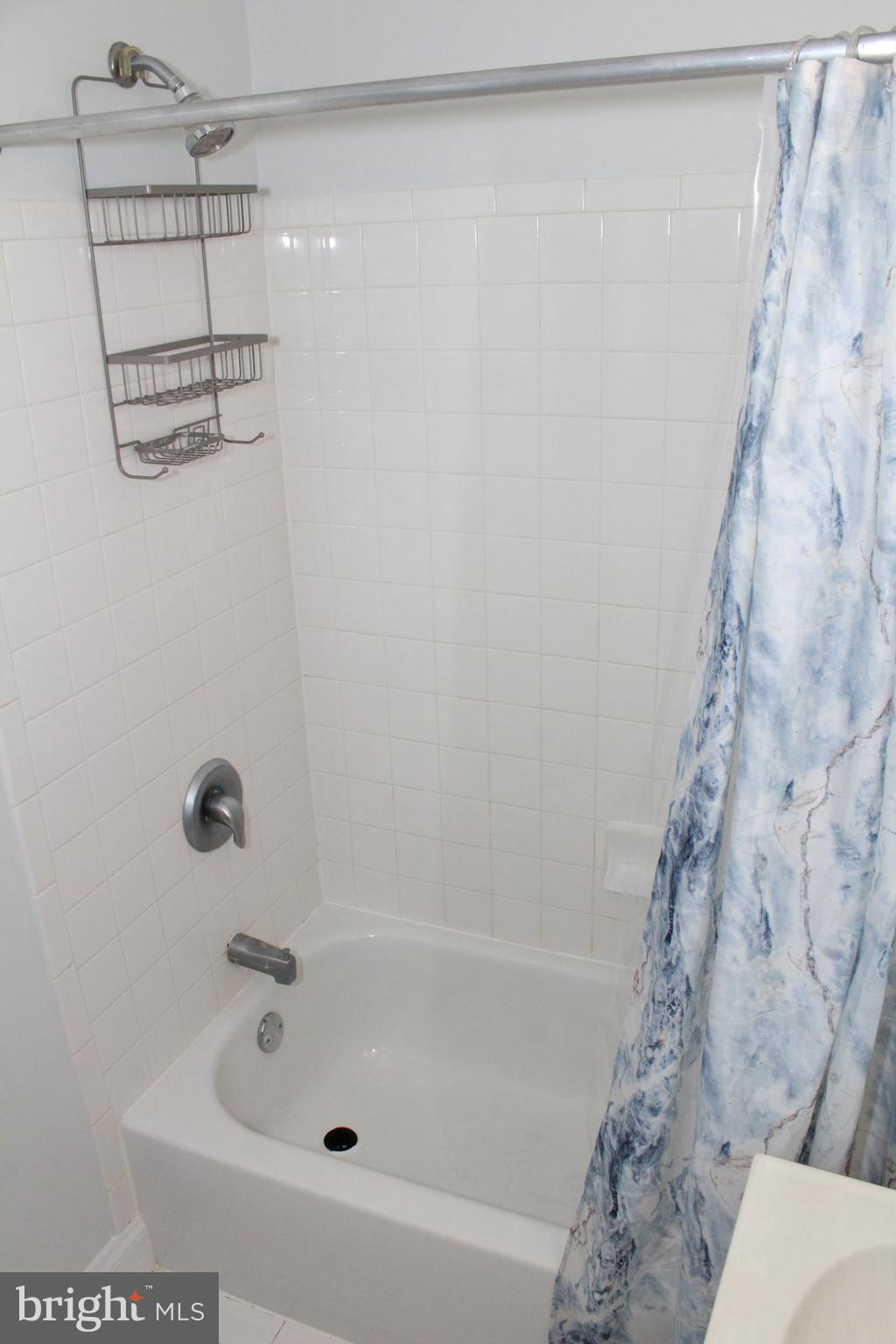 THE FAIRMONT 1009 CONDO - Residential