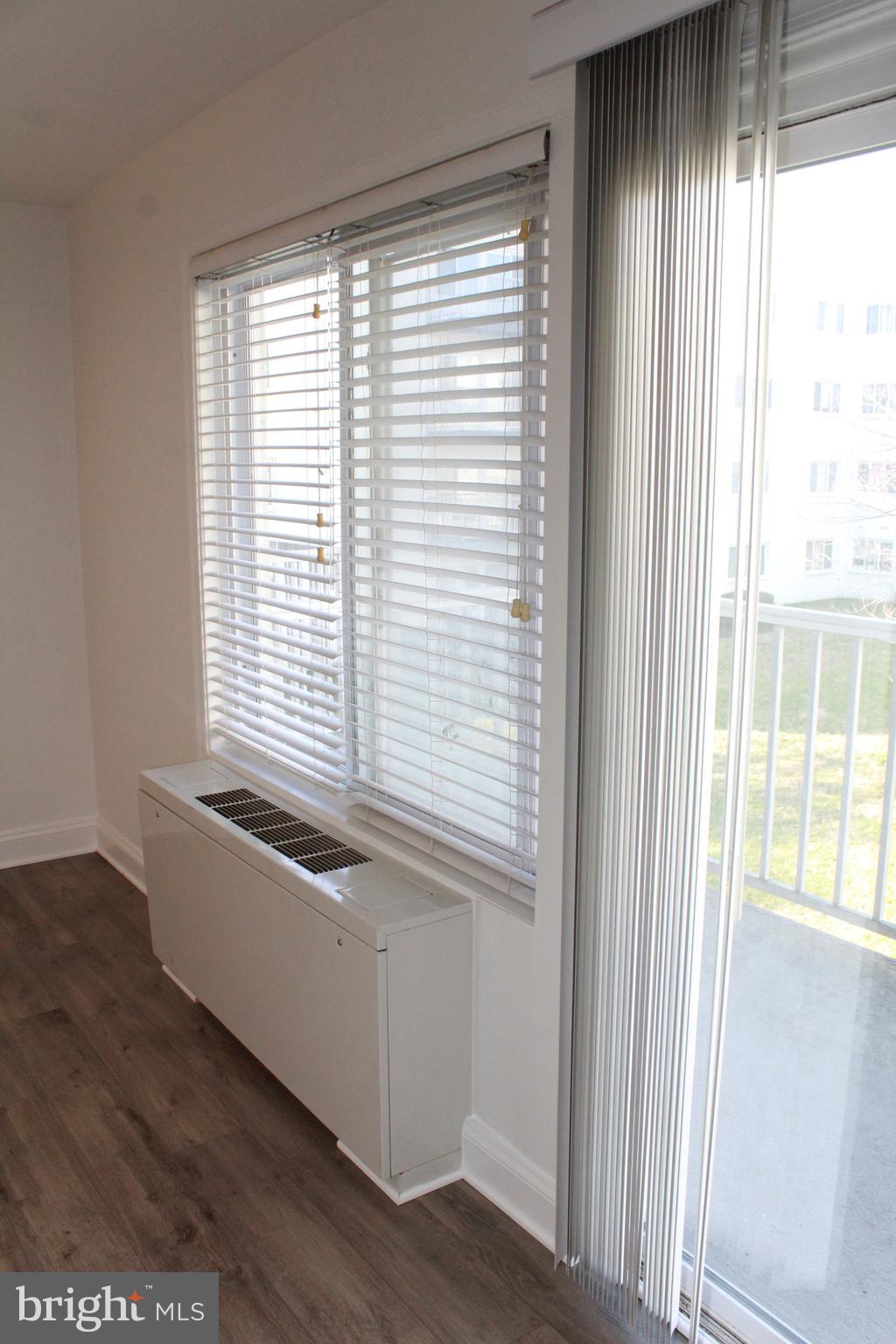 THE FAIRMONT 1009 CONDO - Residential