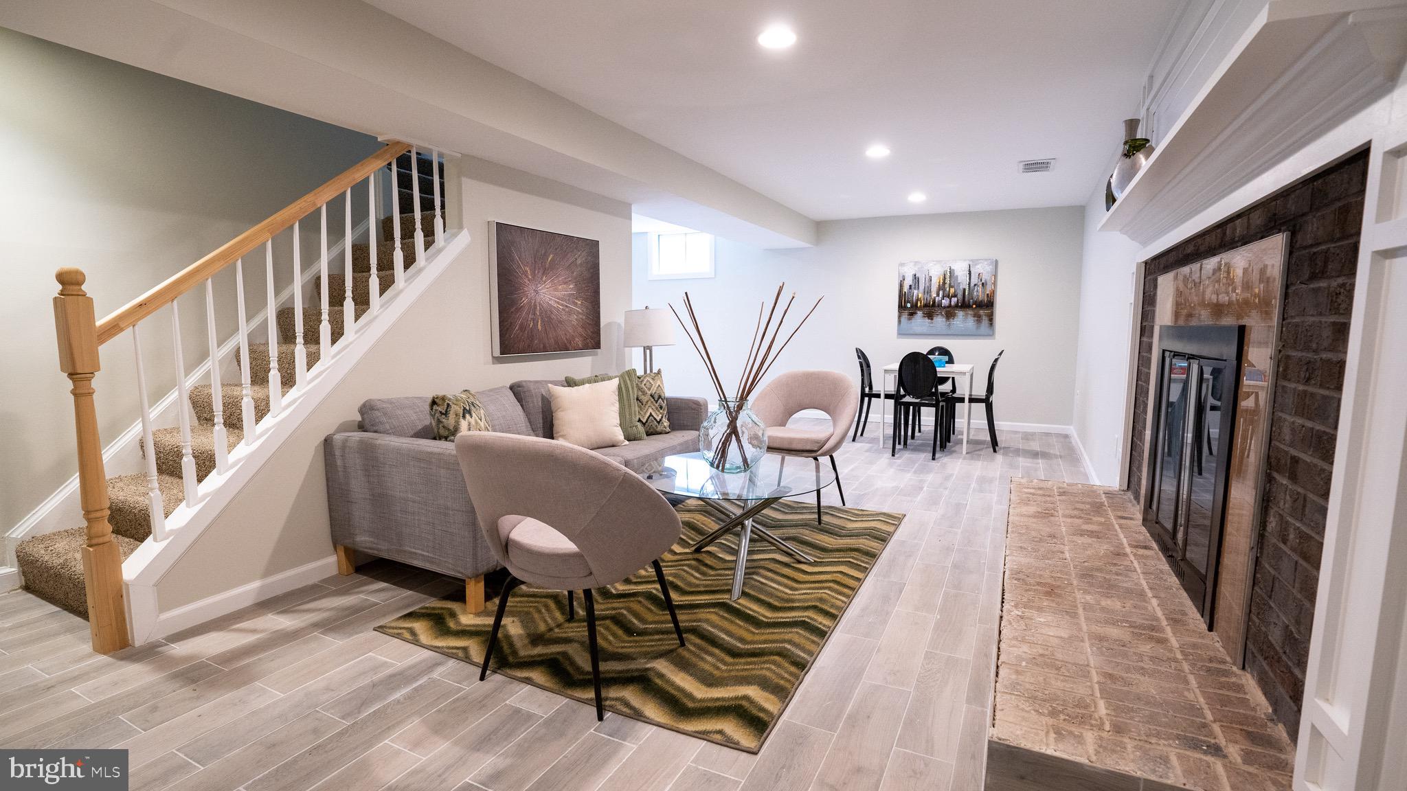 BEVERLY FARMS - Residential