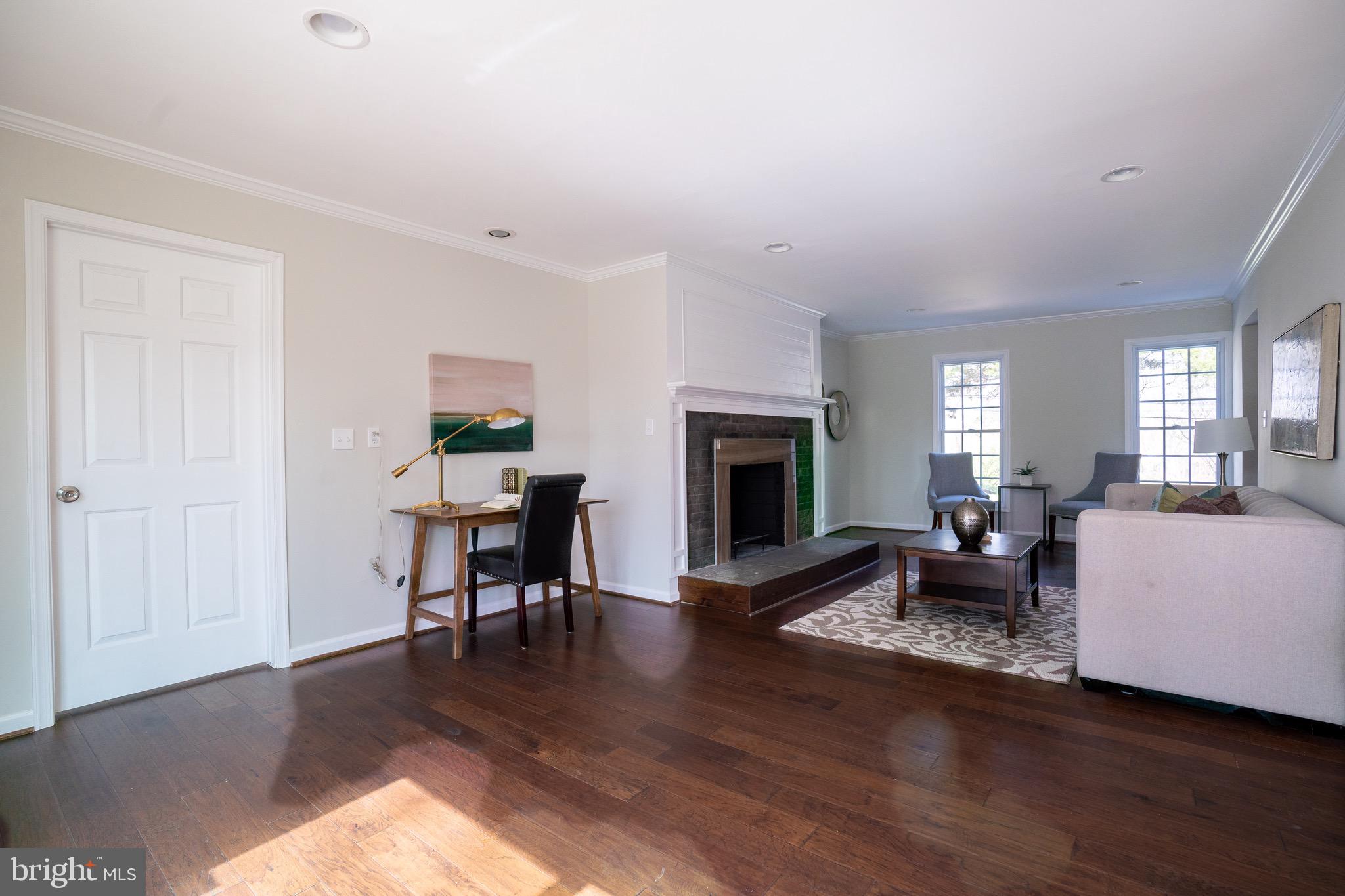 BEVERLY FARMS - Residential