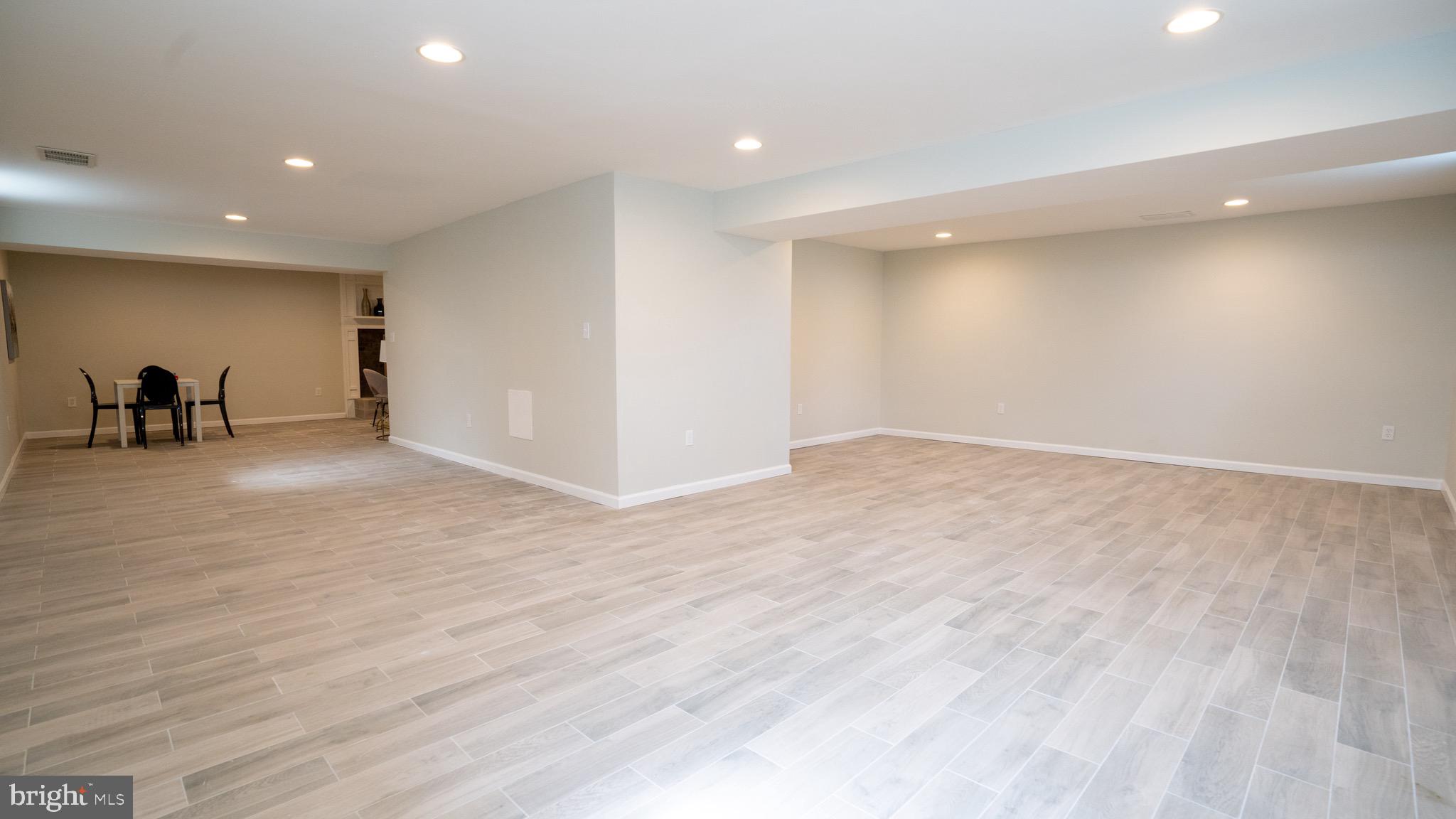 BEVERLY FARMS - Residential