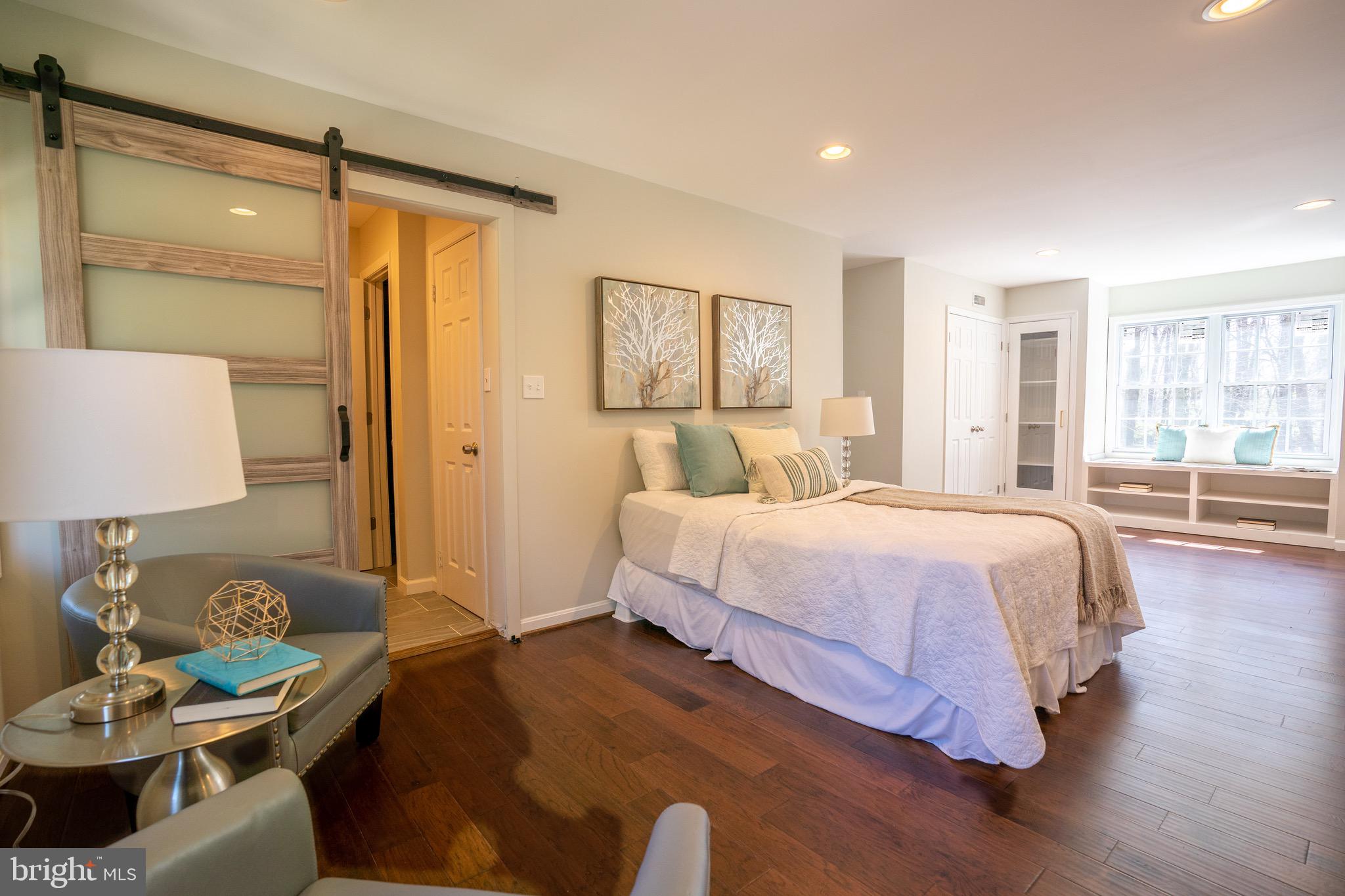 BEVERLY FARMS - Residential