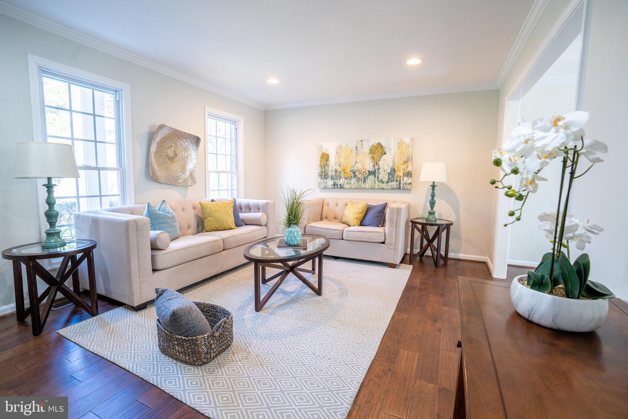 BEVERLY FARMS - Residential