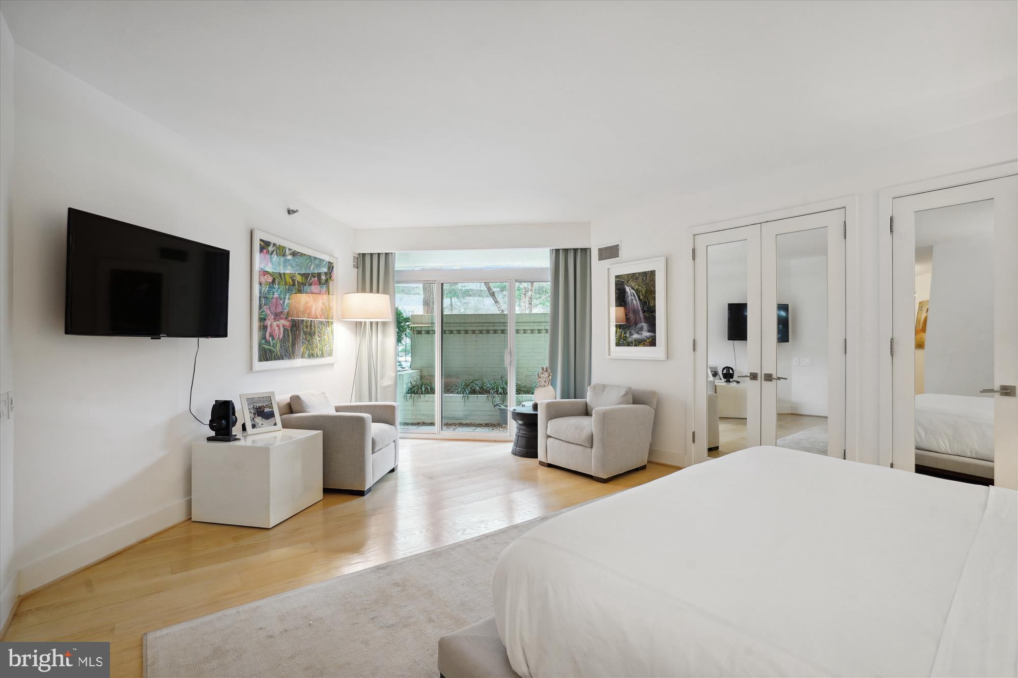 SOMERSET HOUSE 2 - Residential