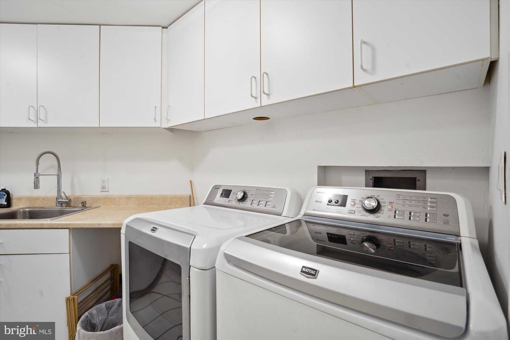 SOMERSET HOUSE 2 - Residential