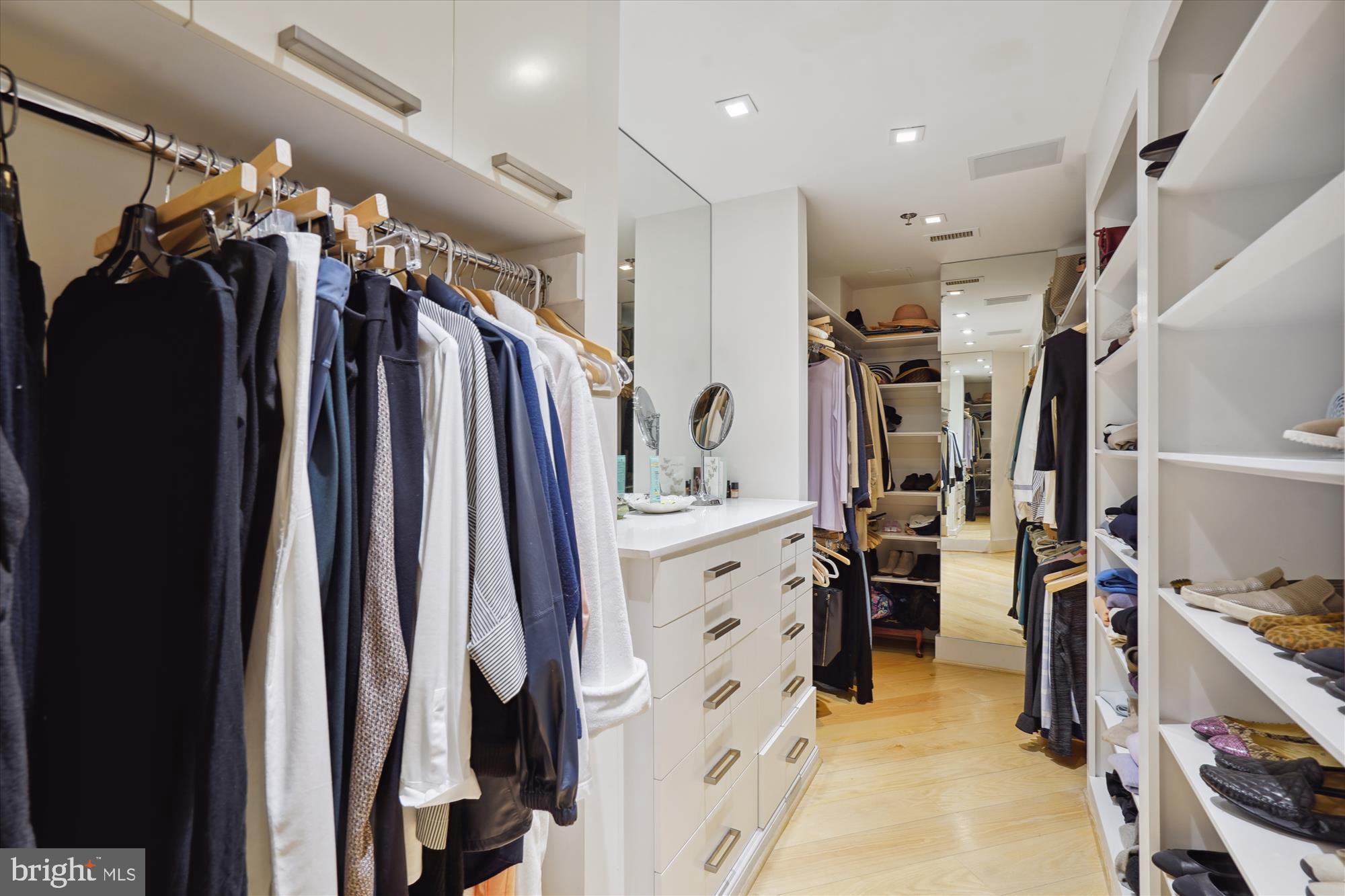 SOMERSET HOUSE 2 - Residential