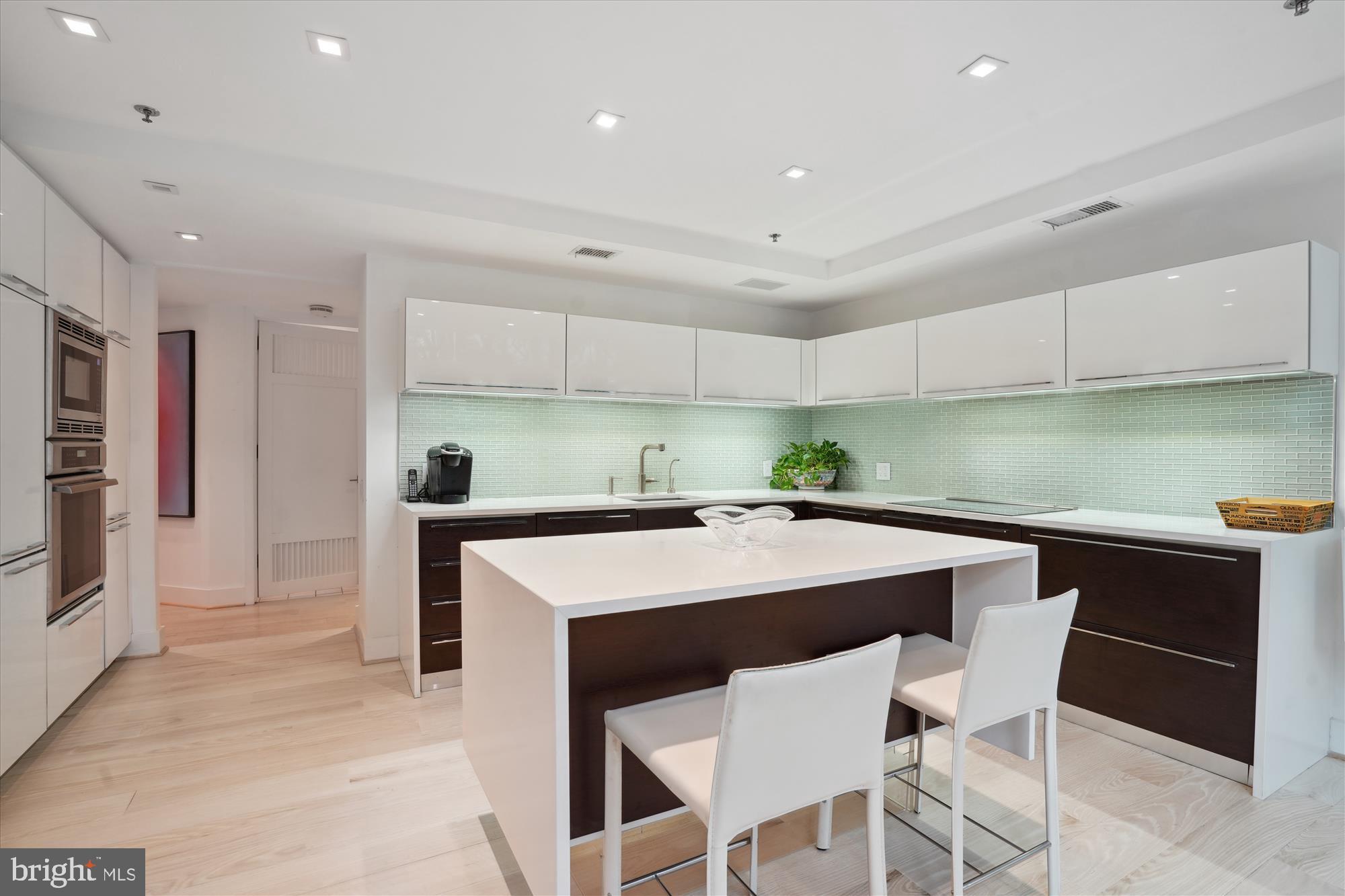 SOMERSET HOUSE 2 - Residential