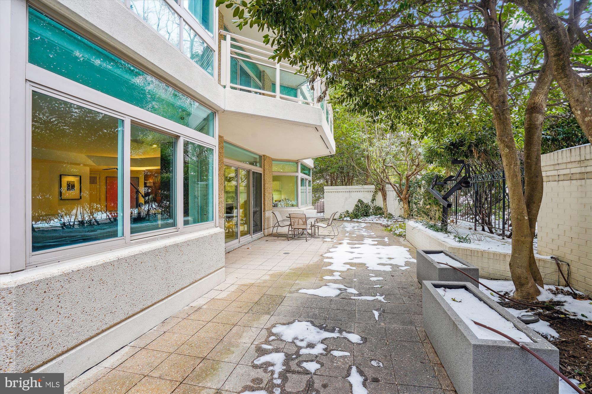 SOMERSET HOUSE 2 - Residential