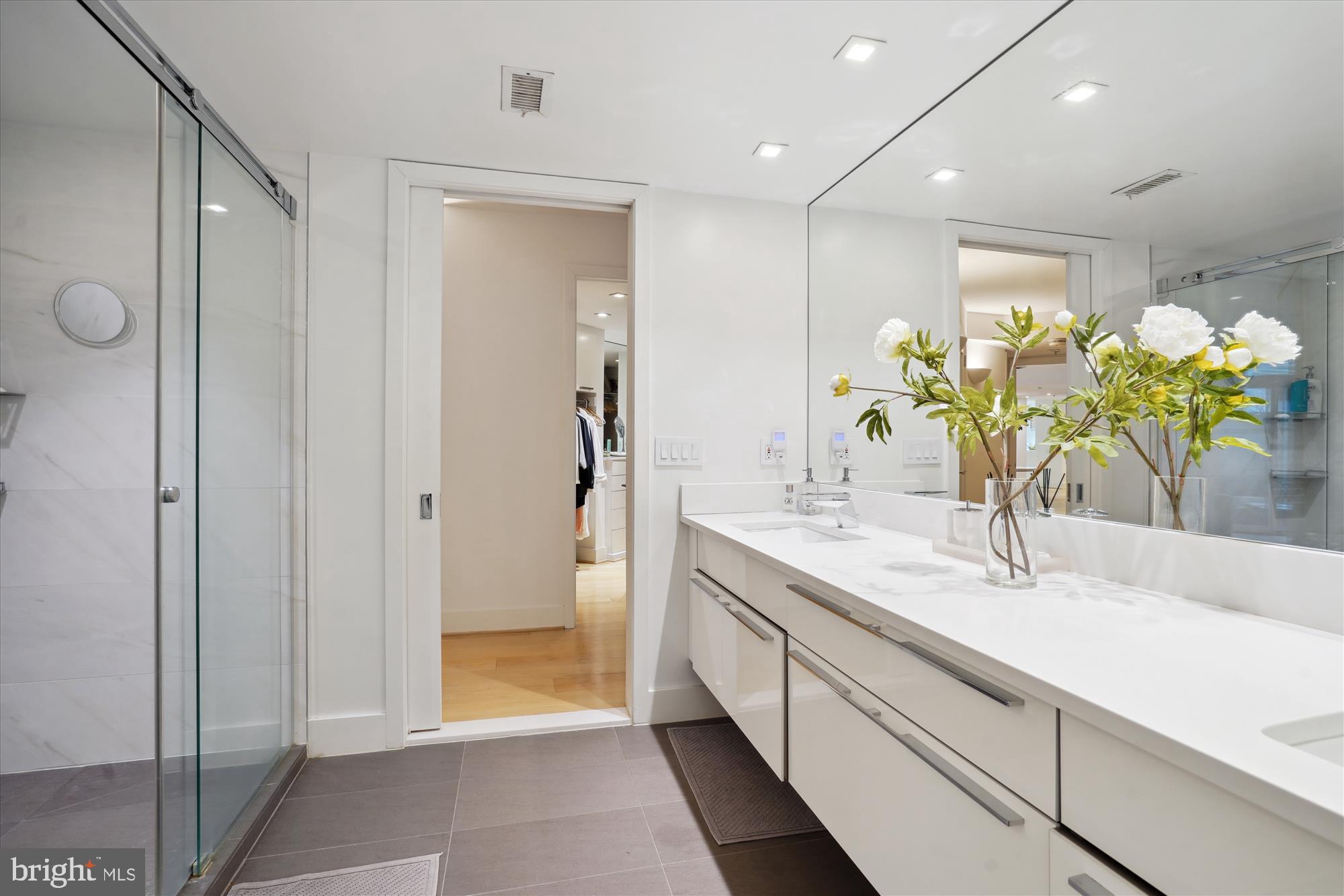 SOMERSET HOUSE 2 - Residential