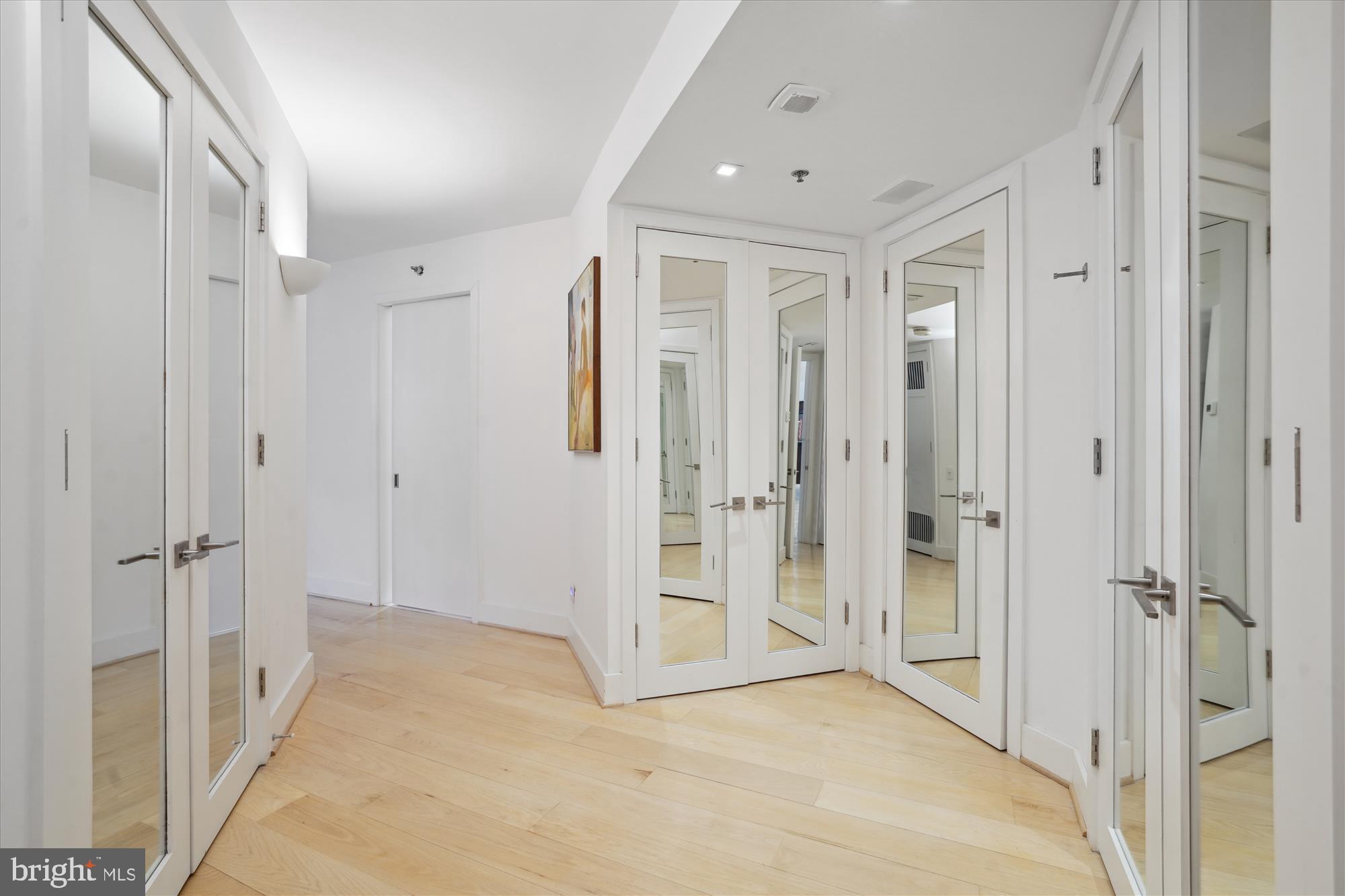 SOMERSET HOUSE 2 - Residential