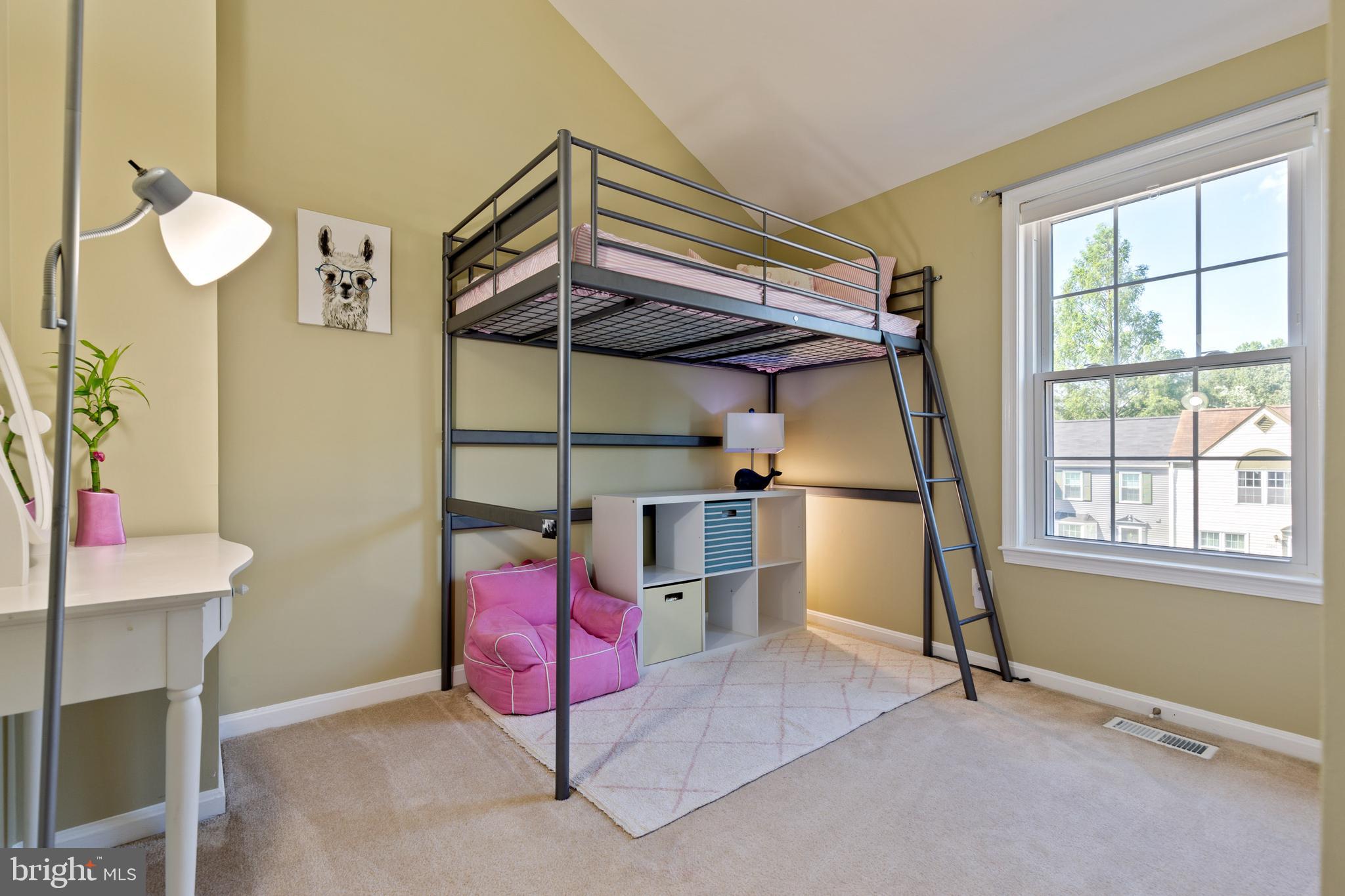 SINGLETONS GROVE - Residential