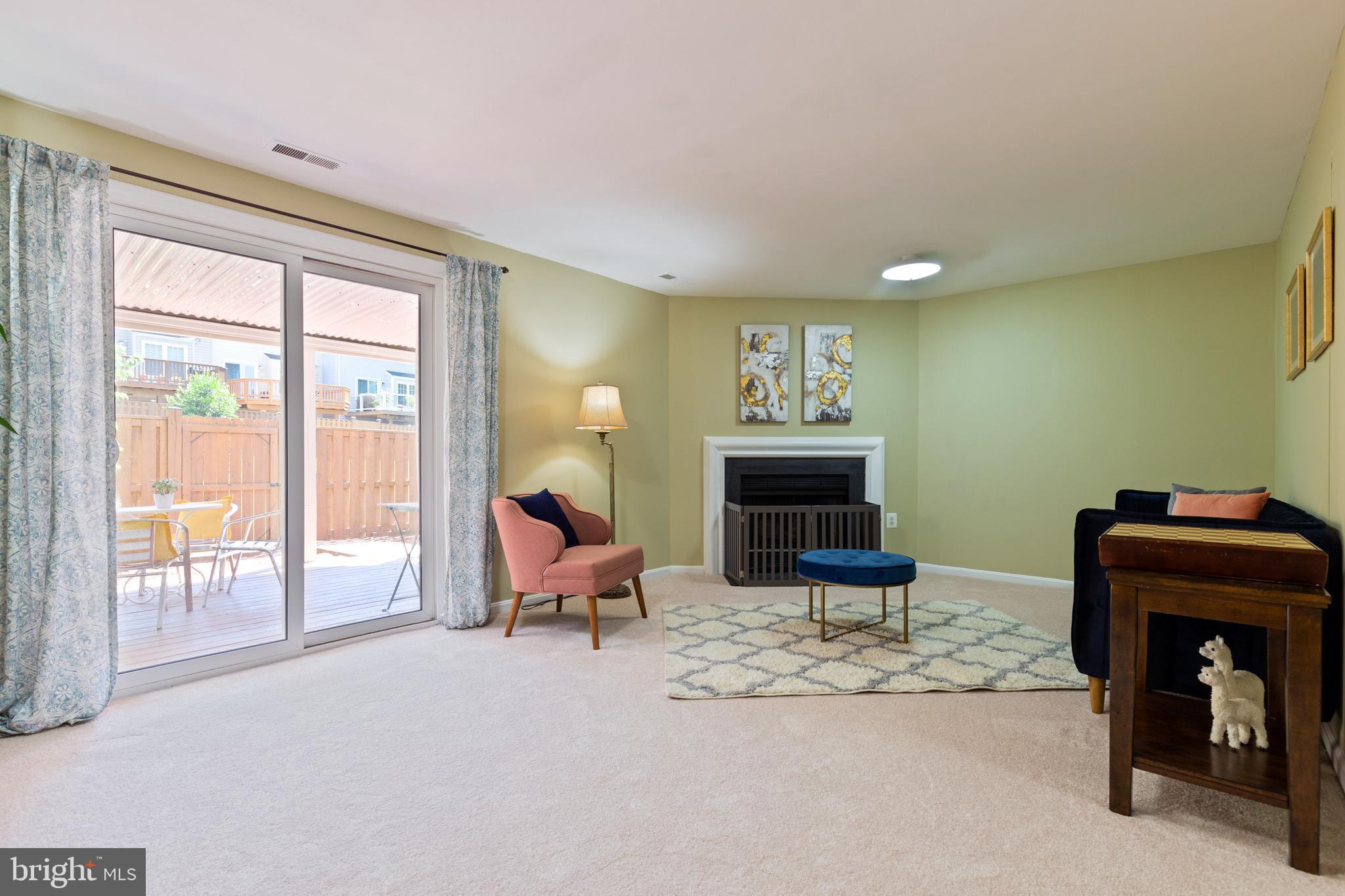 SINGLETONS GROVE - Residential