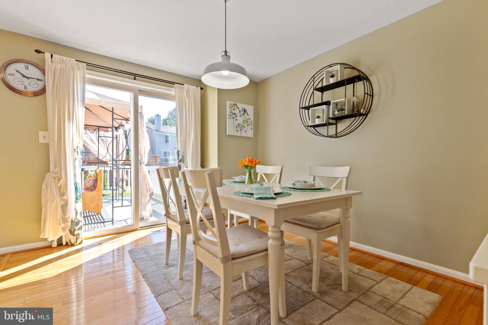 SINGLETONS GROVE - Residential