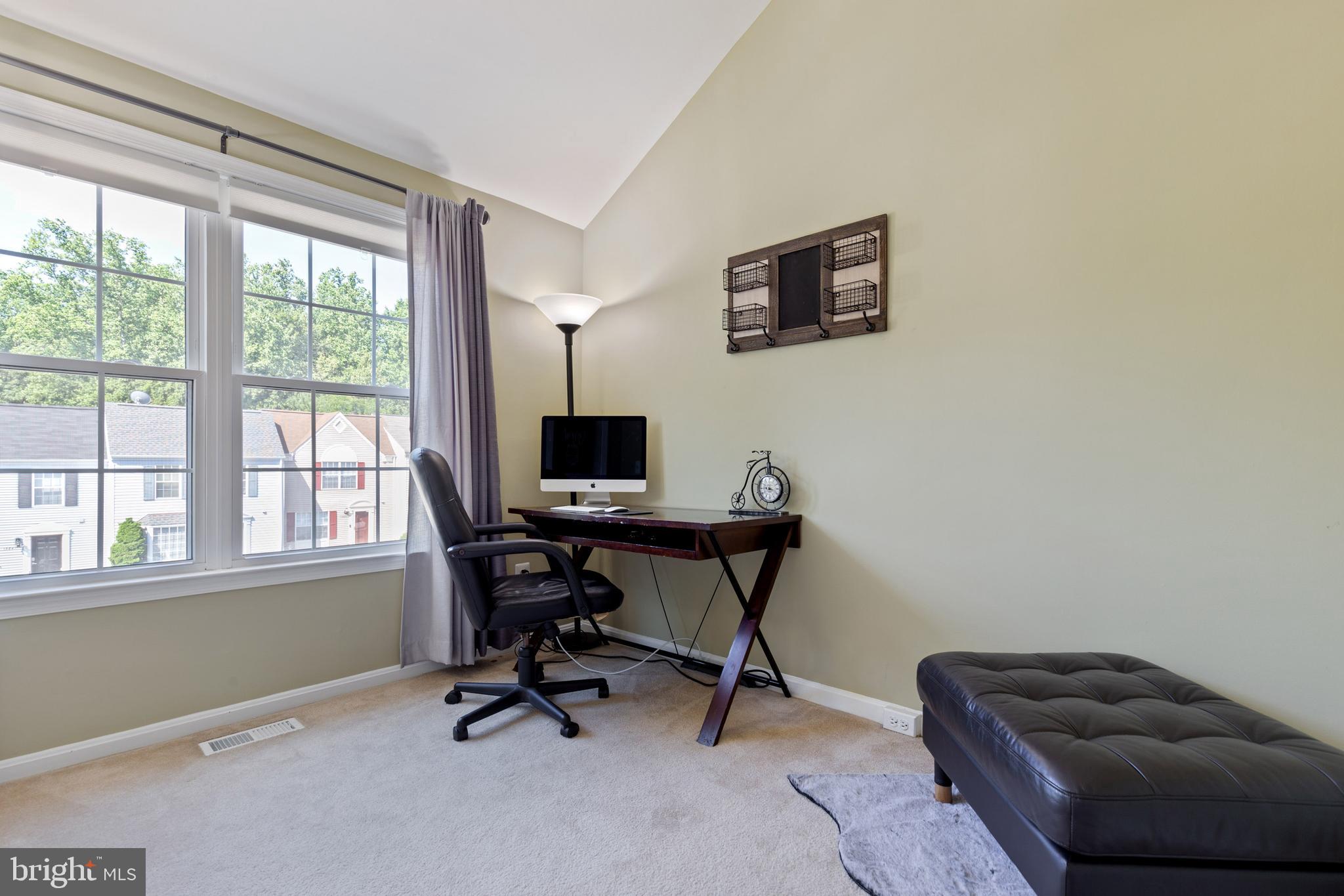 SINGLETONS GROVE - Residential