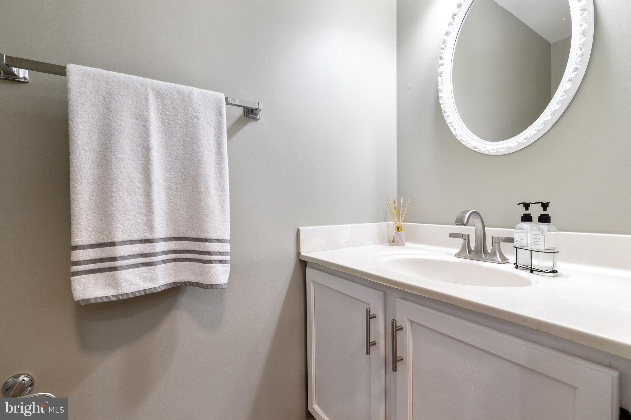 SINGLETONS GROVE - Residential