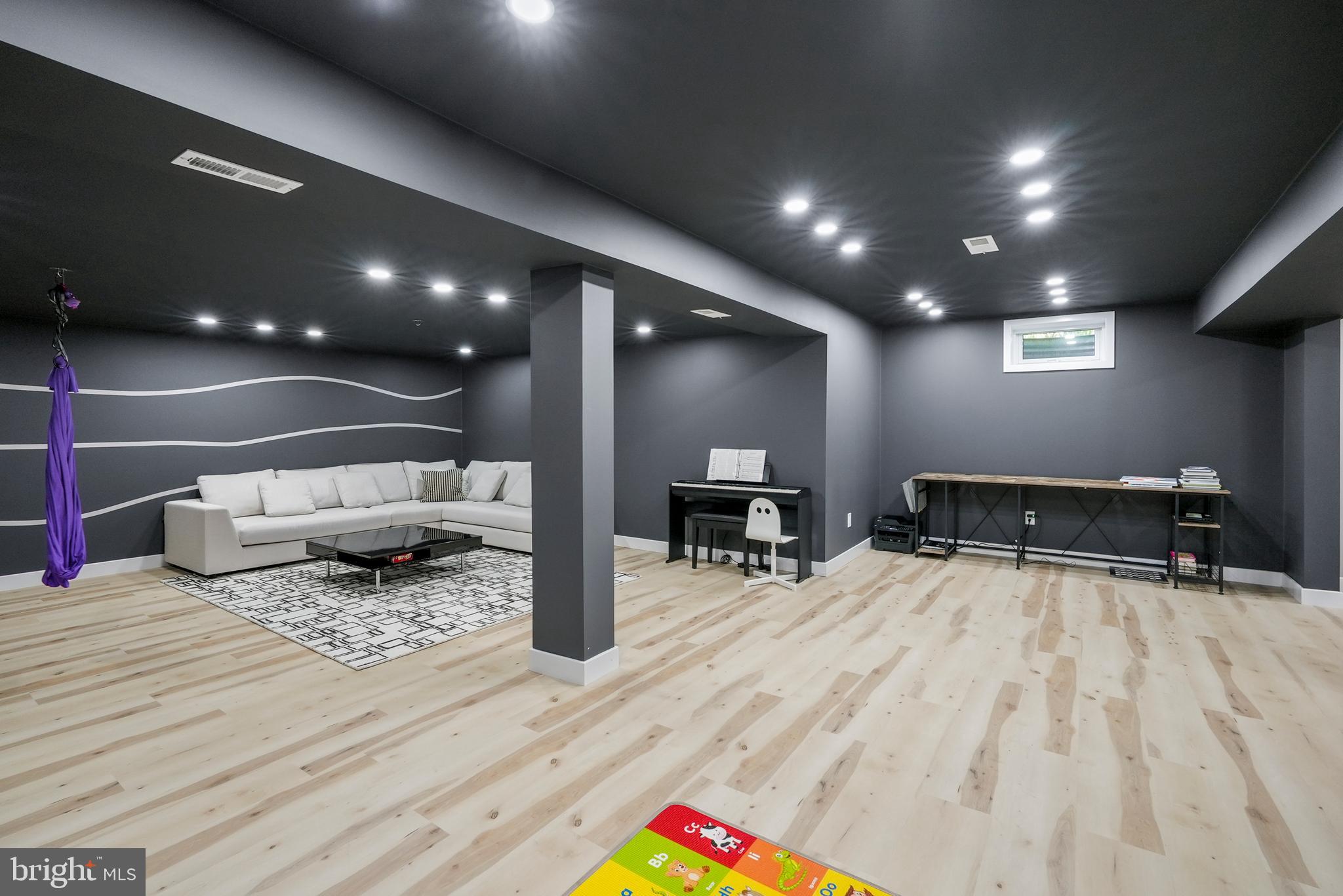 TIMBER VALLEY - Residential