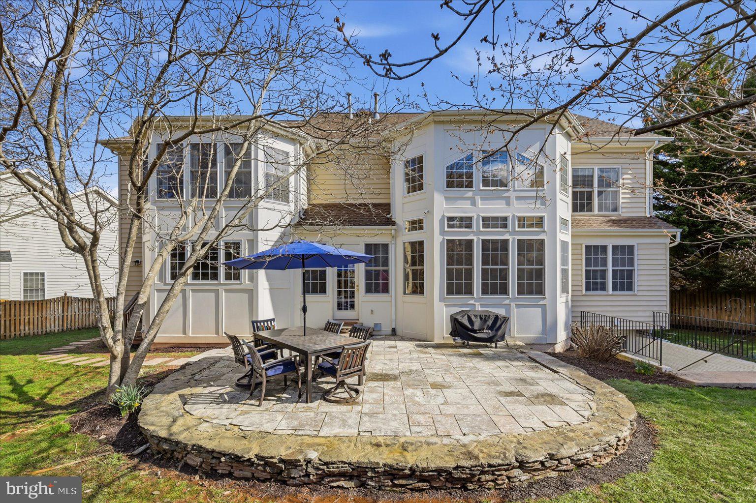 HIGHLAND OAKS - Residential