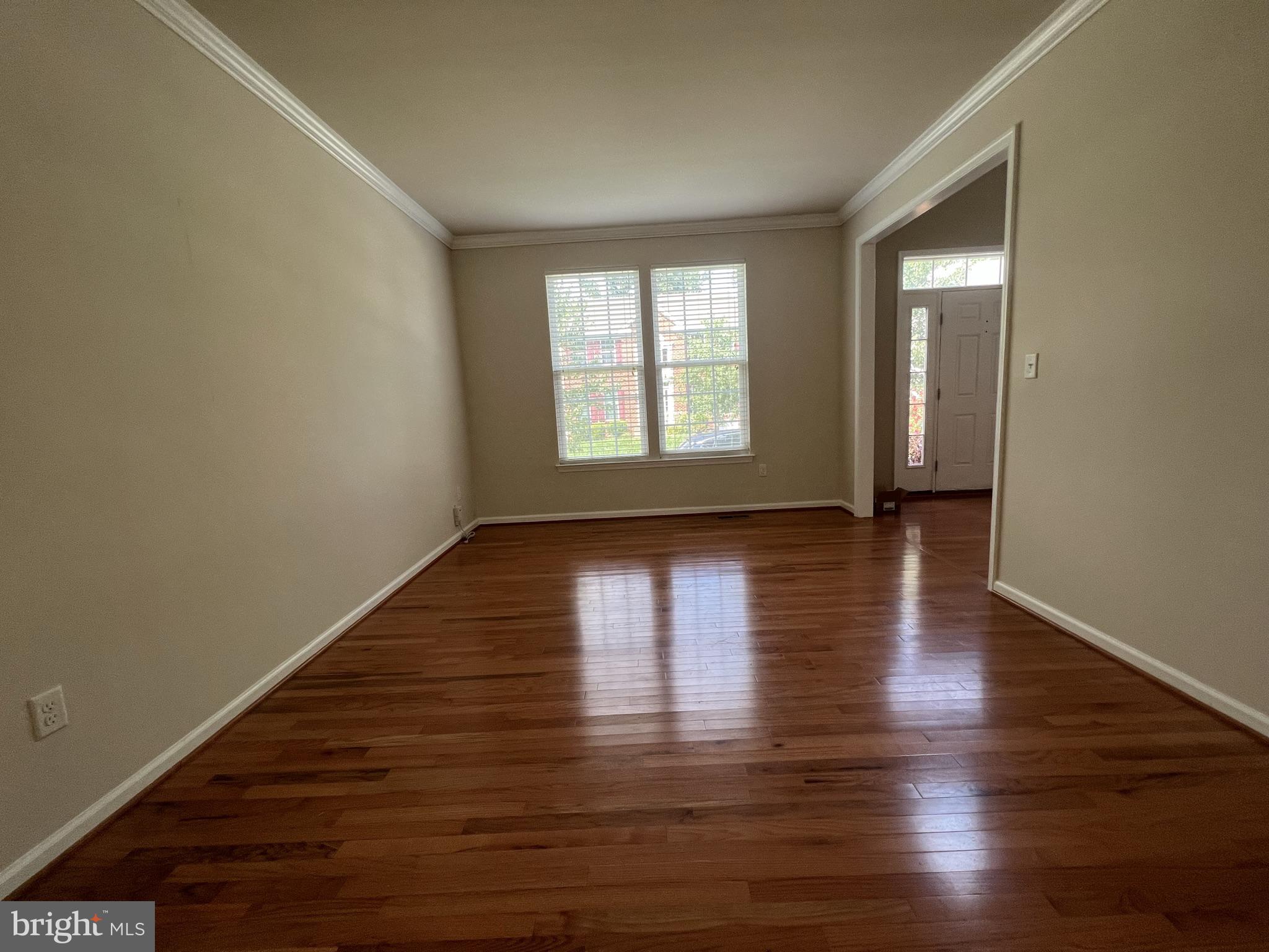 TAYLOR VILLAGE - Residential Lease