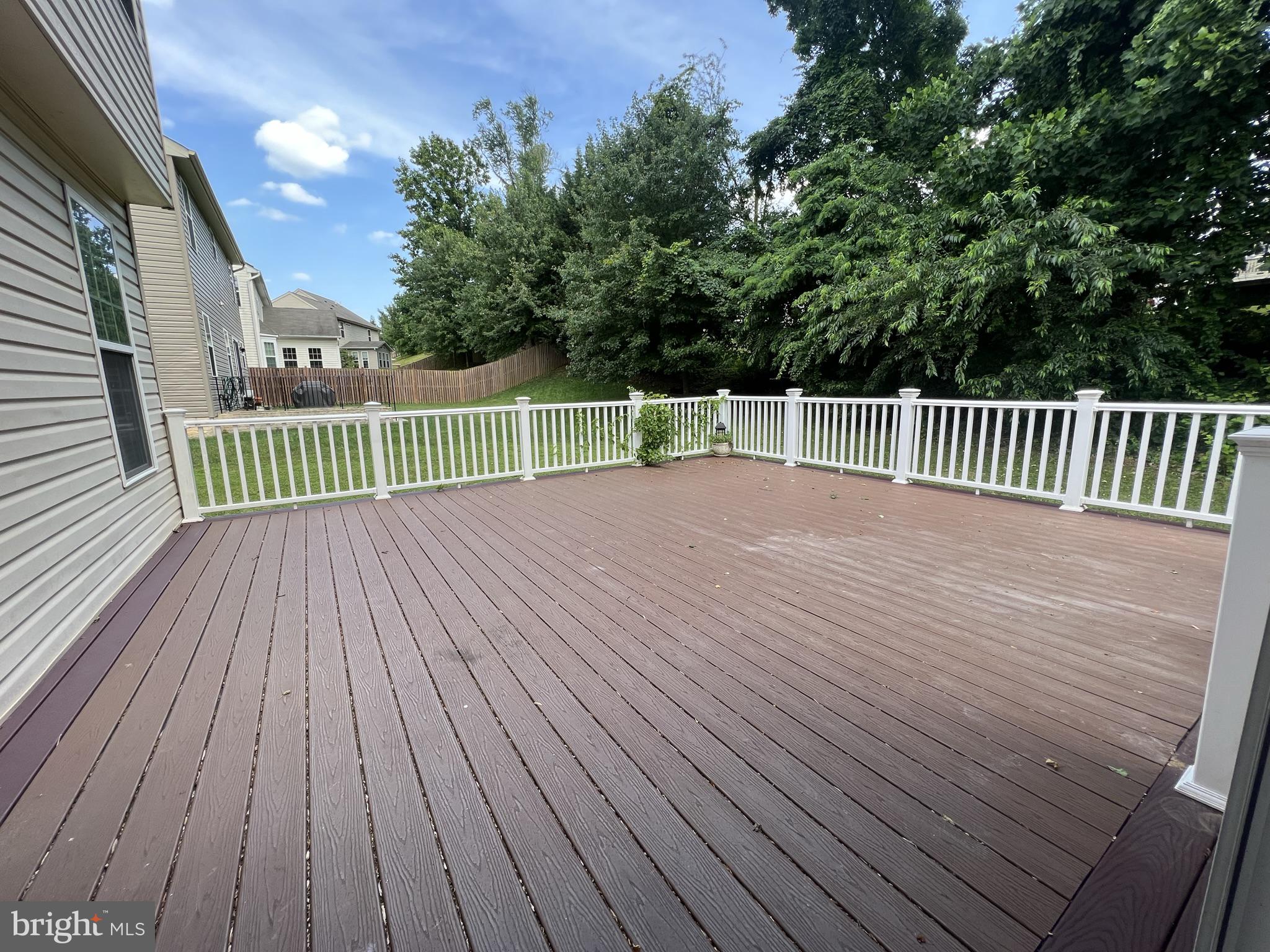 TAYLOR VILLAGE - Residential Lease