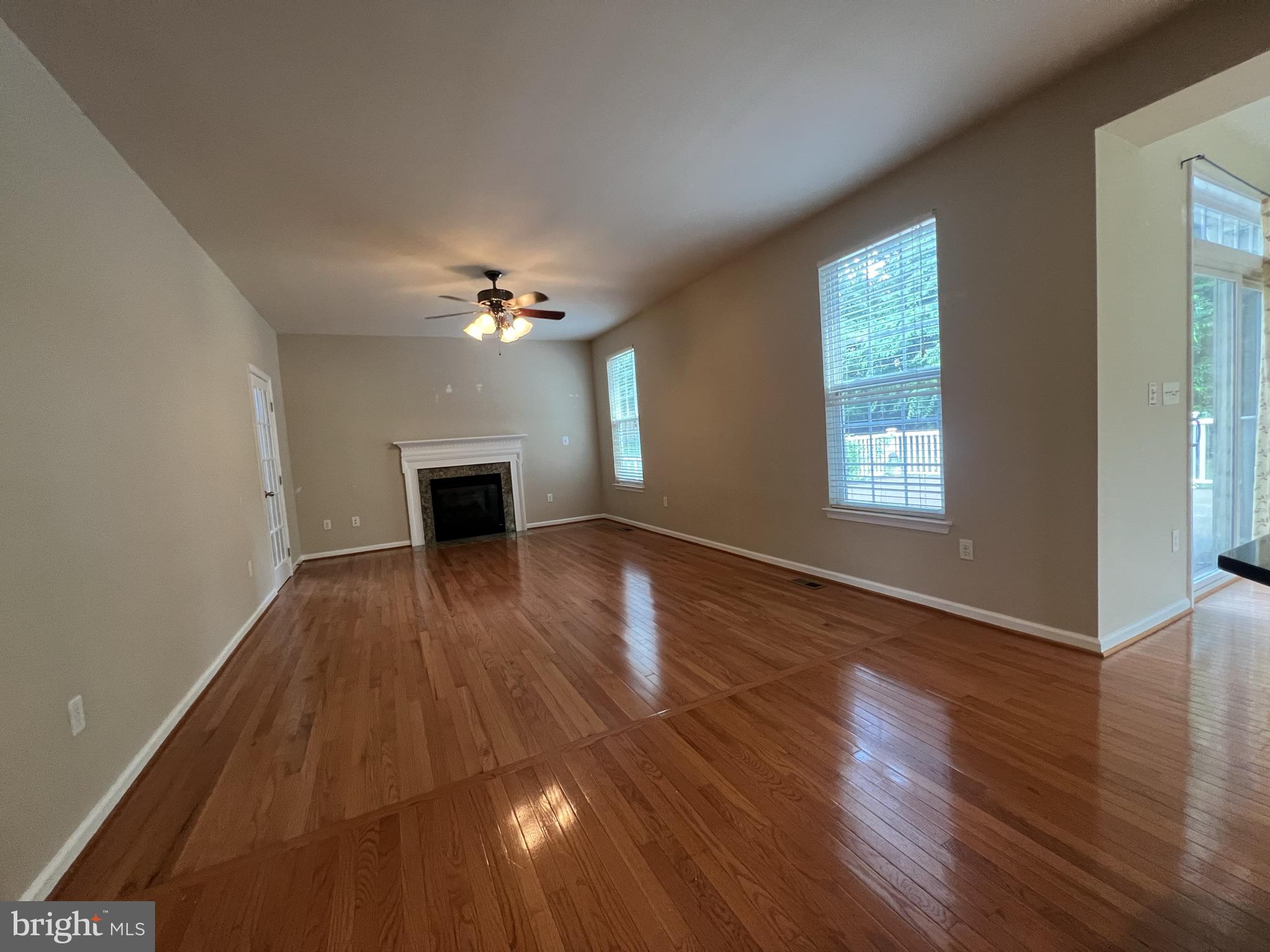 TAYLOR VILLAGE - Residential Lease