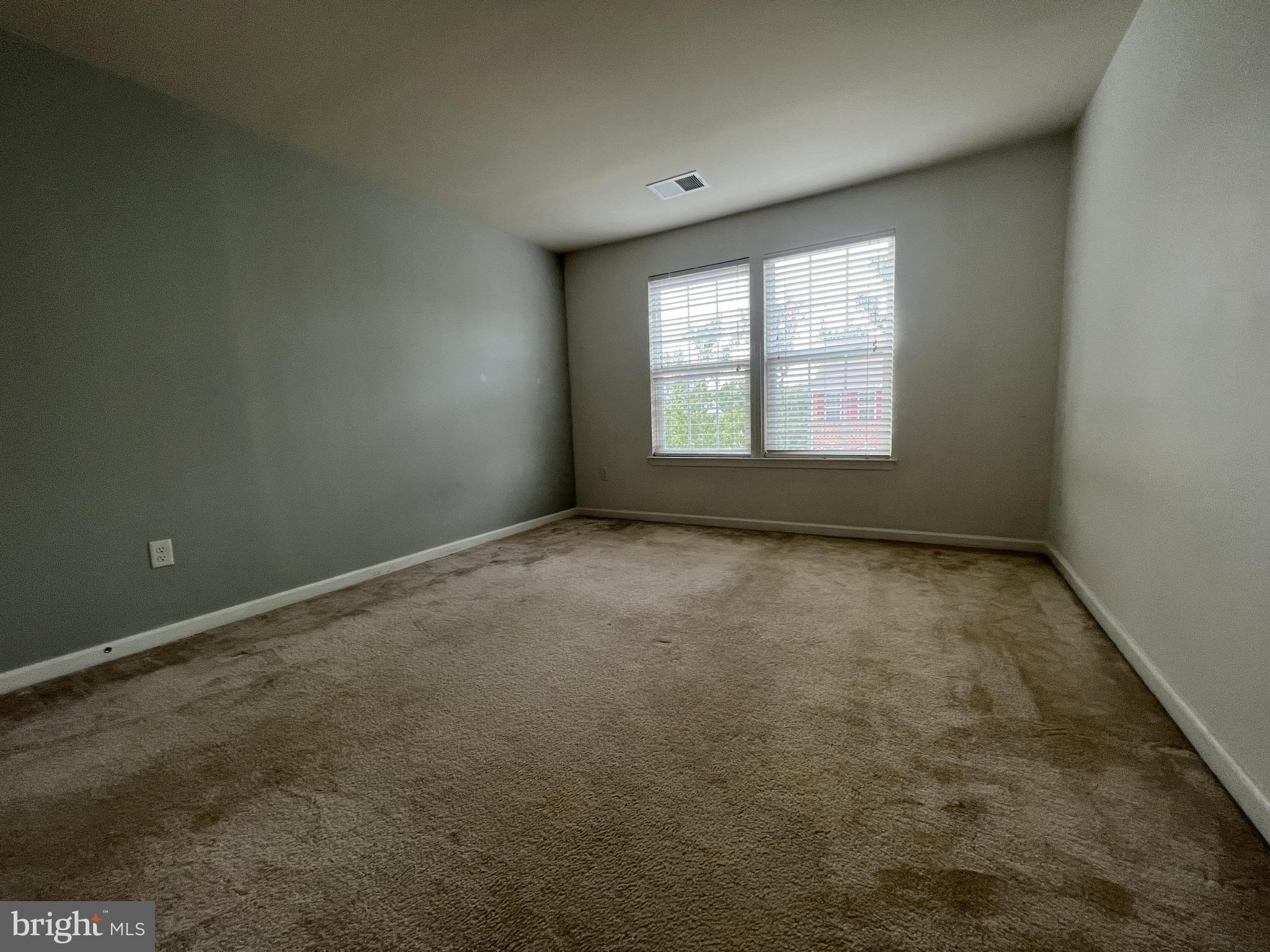 TAYLOR VILLAGE - Residential Lease