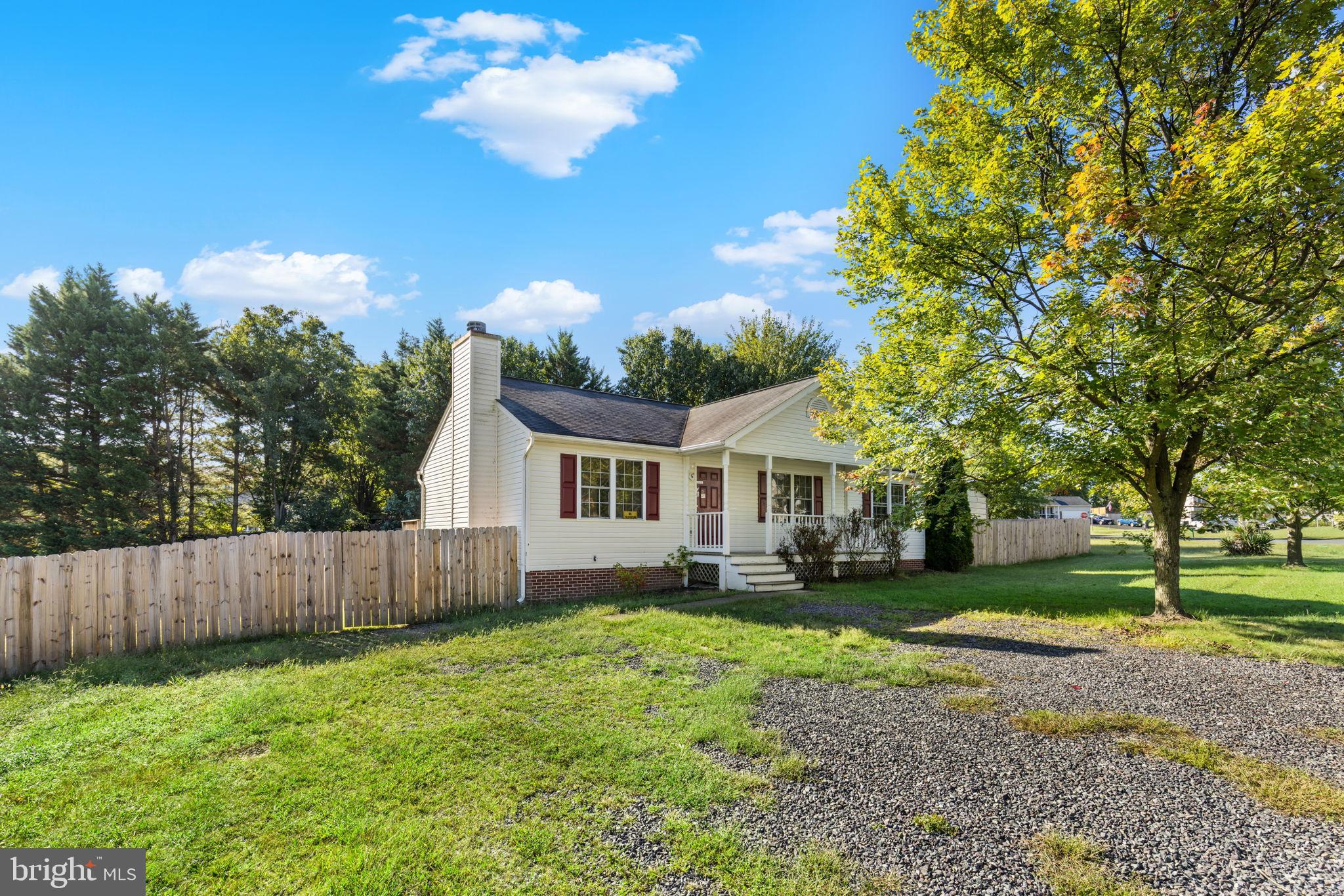7614 REGENCY GLEN DRIVE
