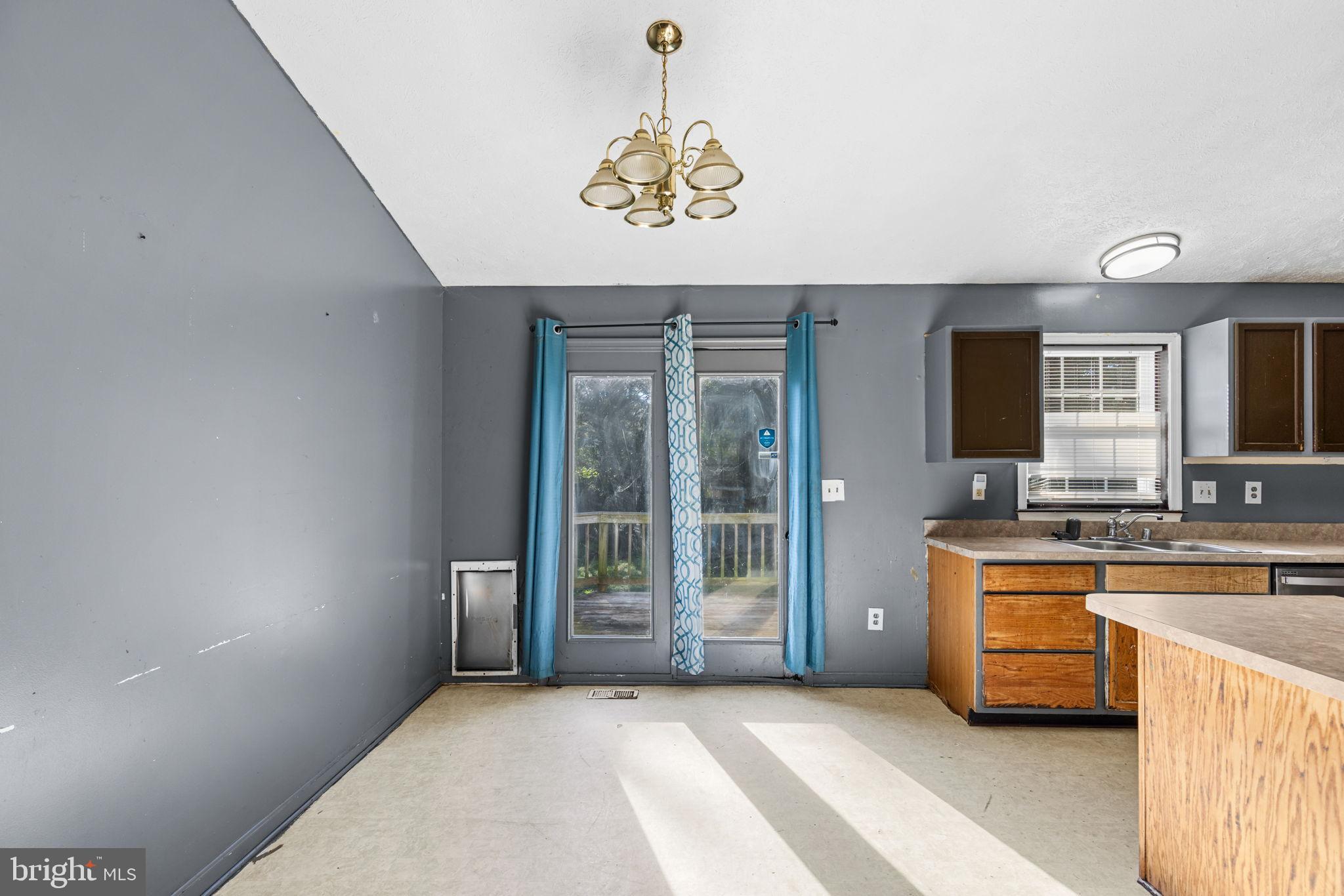 REGENCY GLEN - Residential