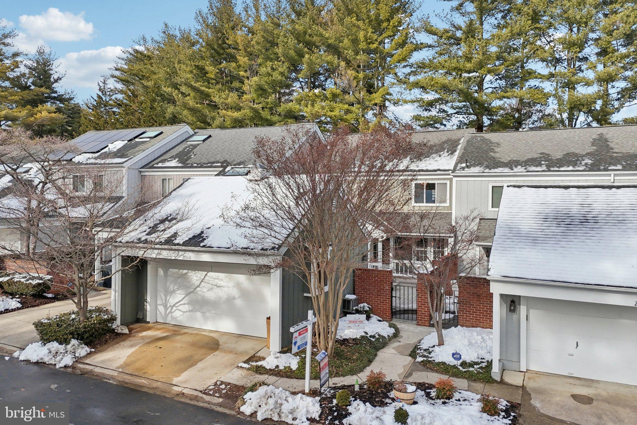 HIGHLAND HALL - Residential