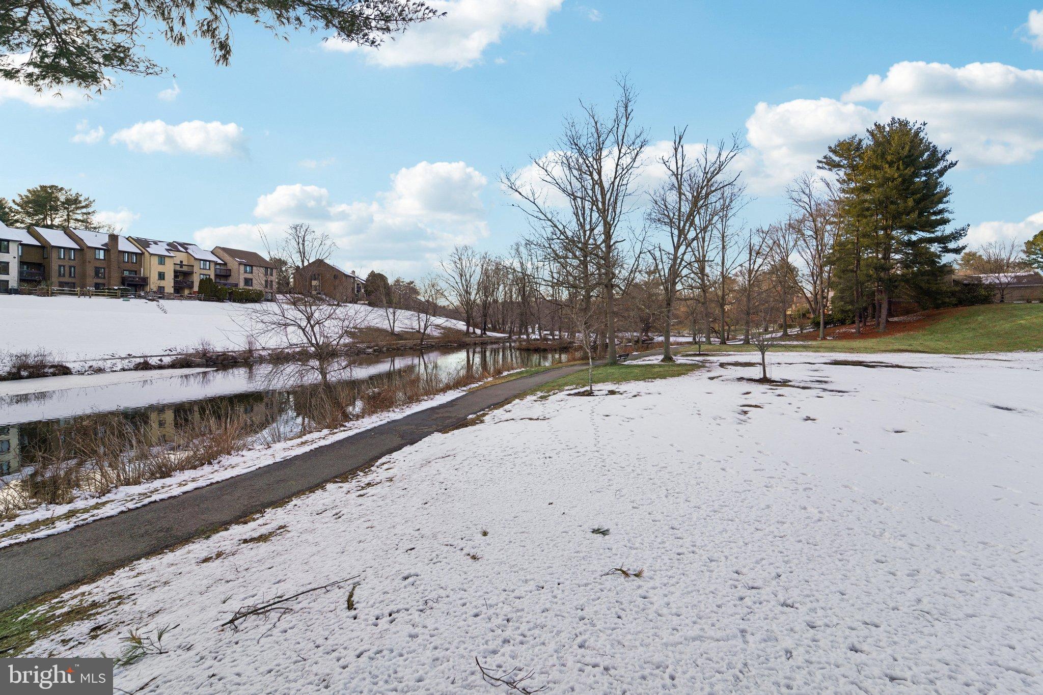 HIGHLAND HALL - Residential