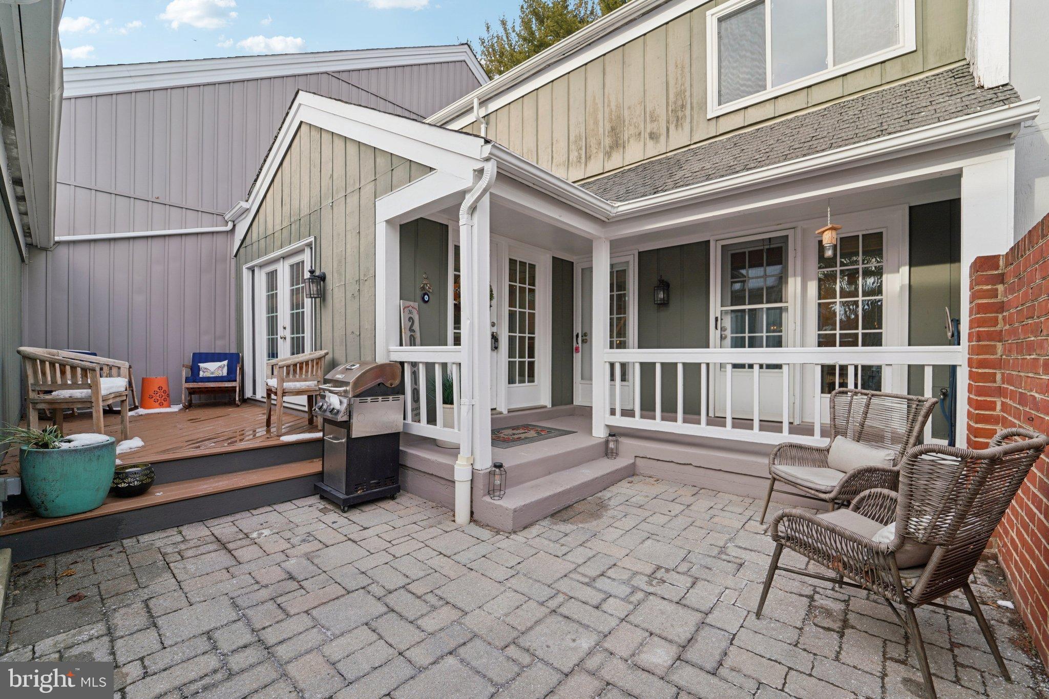 HIGHLAND HALL - Residential