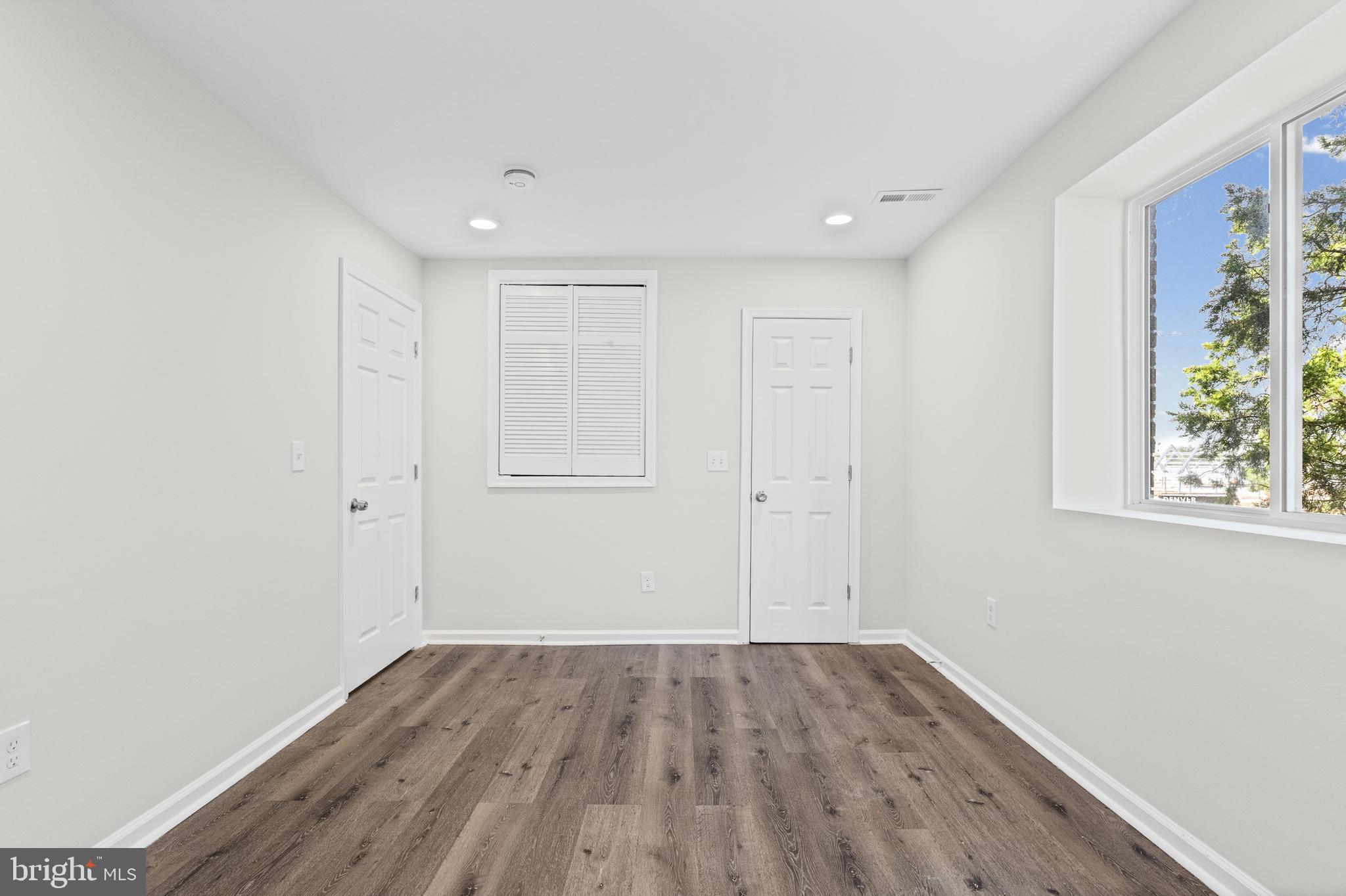 CENTRAL PARK HEIGHTS - Residential Income