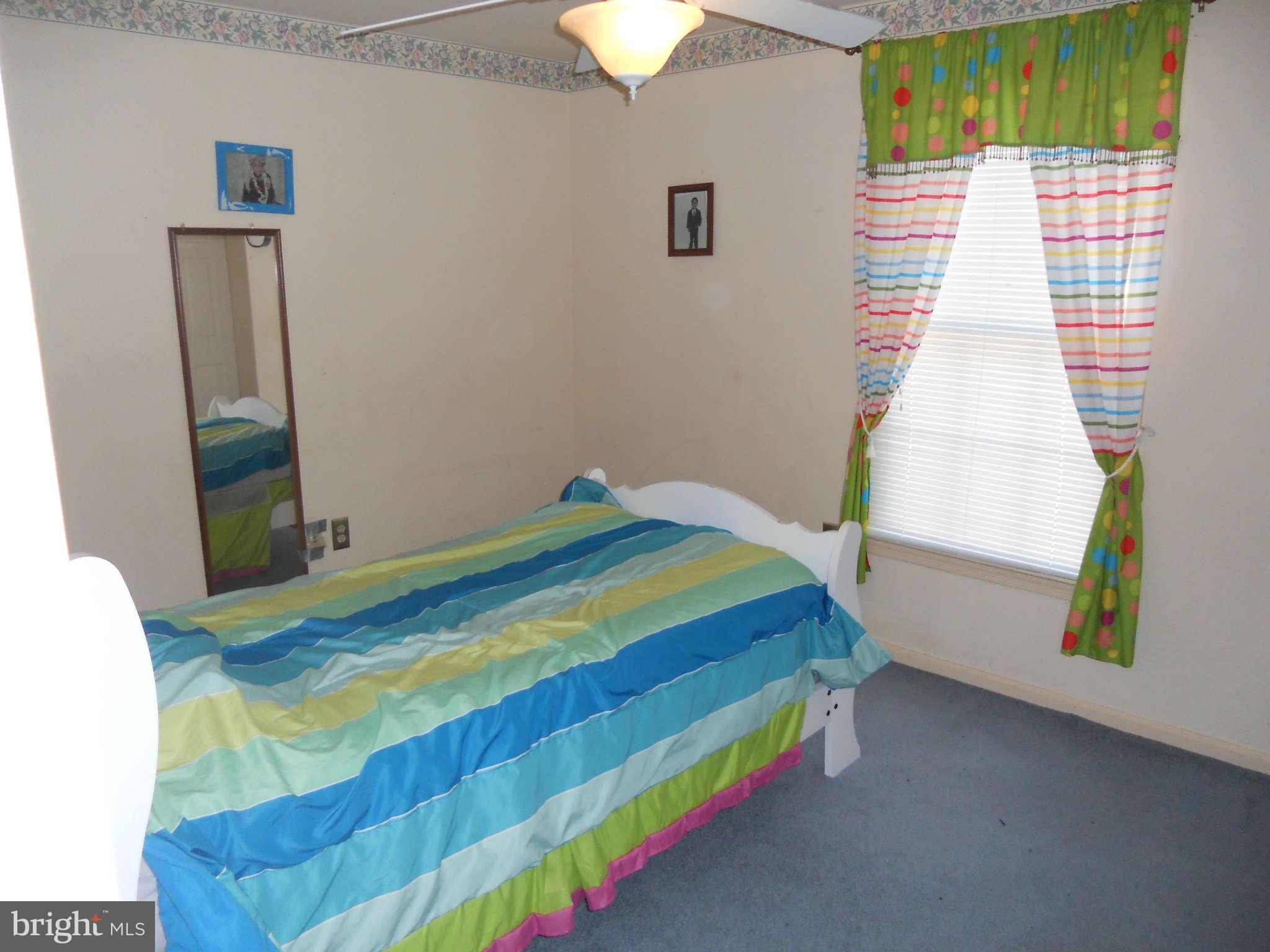 RACEWAY FARMS - Residential