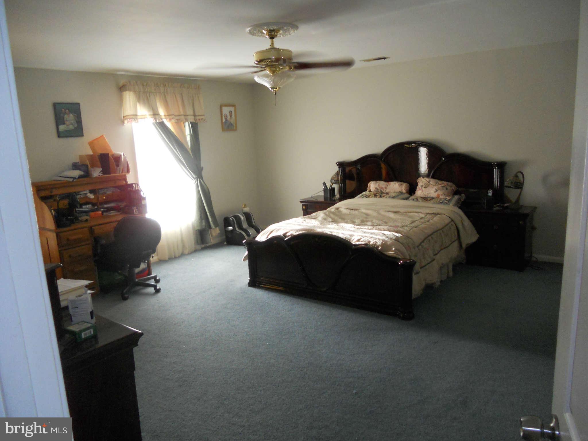 RACEWAY FARMS - Residential