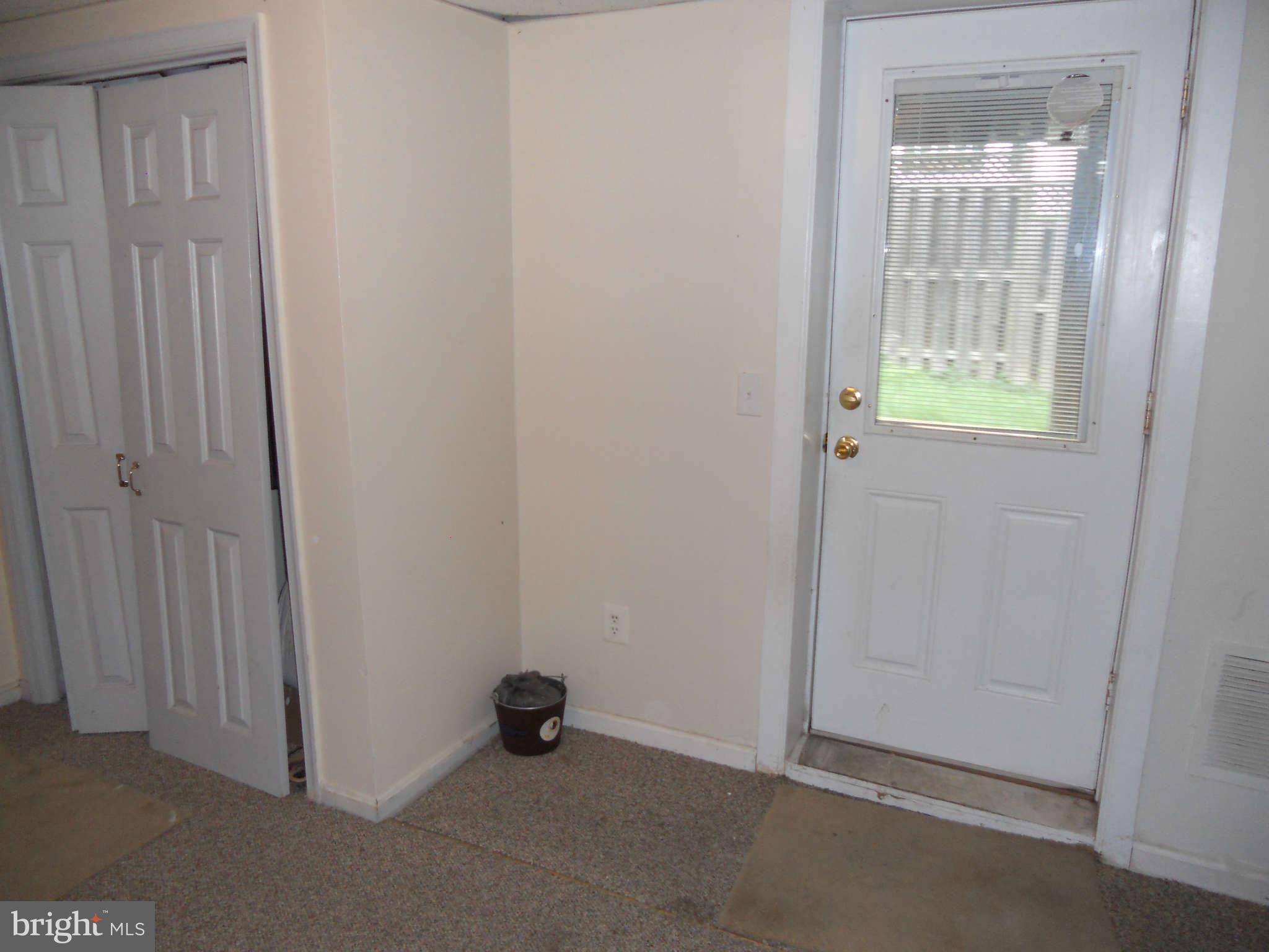 RACEWAY FARMS - Residential