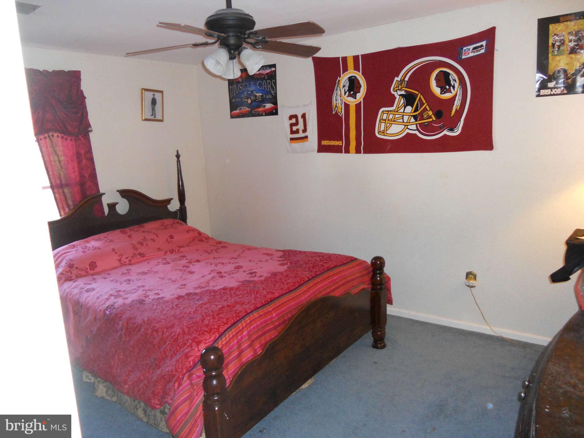 RACEWAY FARMS - Residential