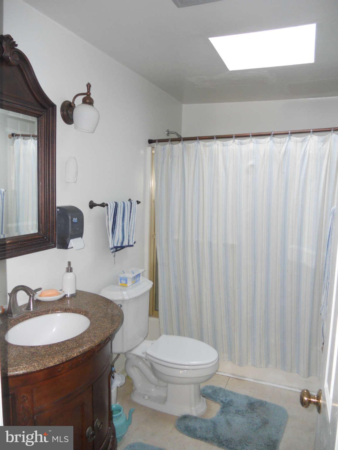 RACEWAY FARMS - Residential