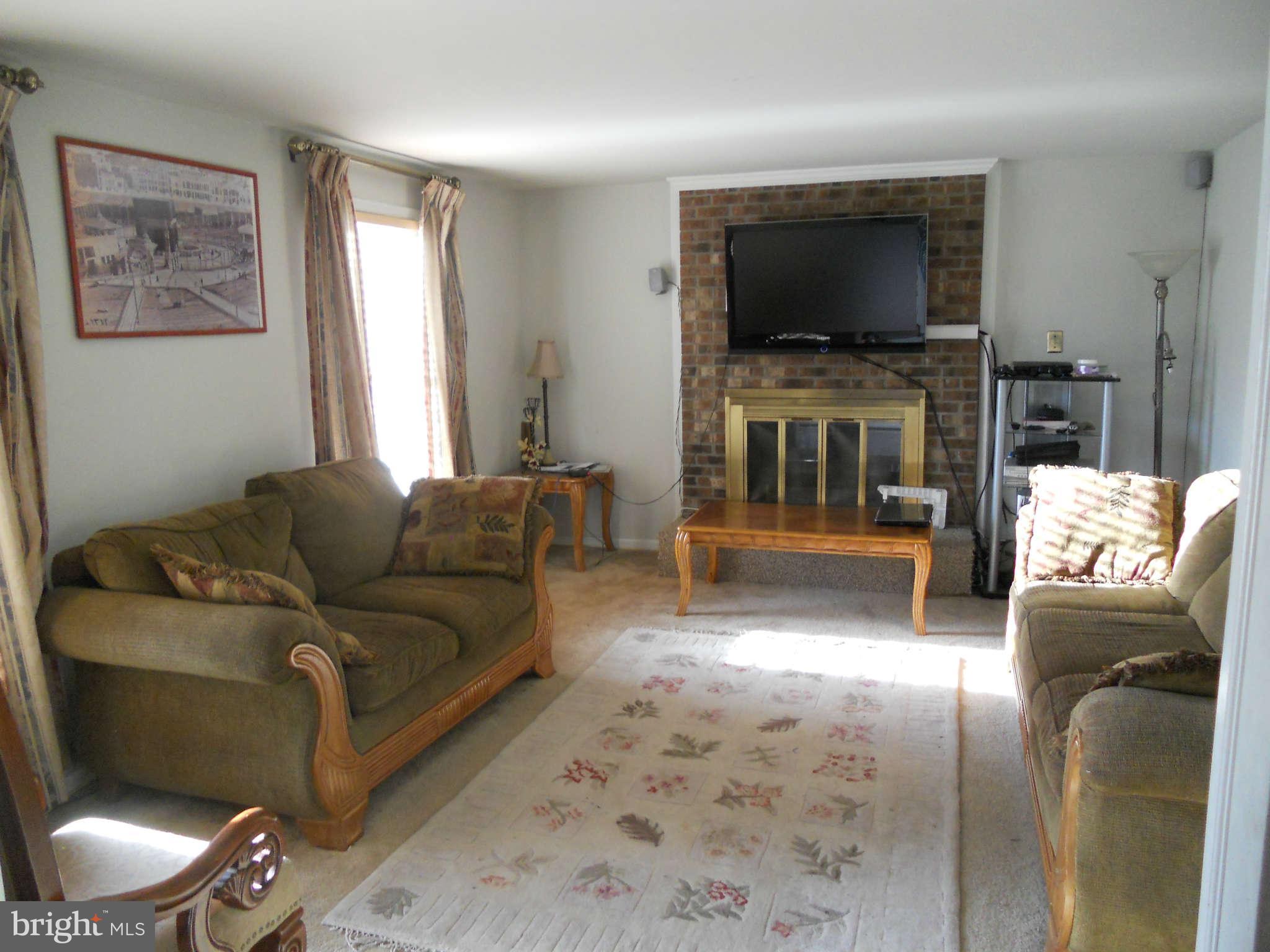 RACEWAY FARMS - Residential