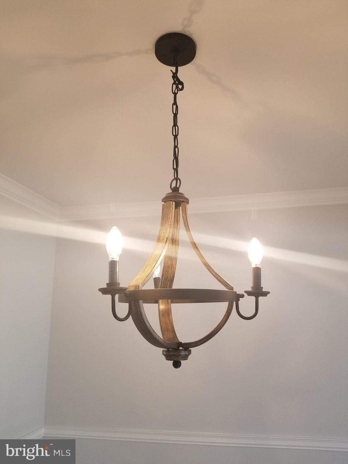 RIVERCHASE - Residential