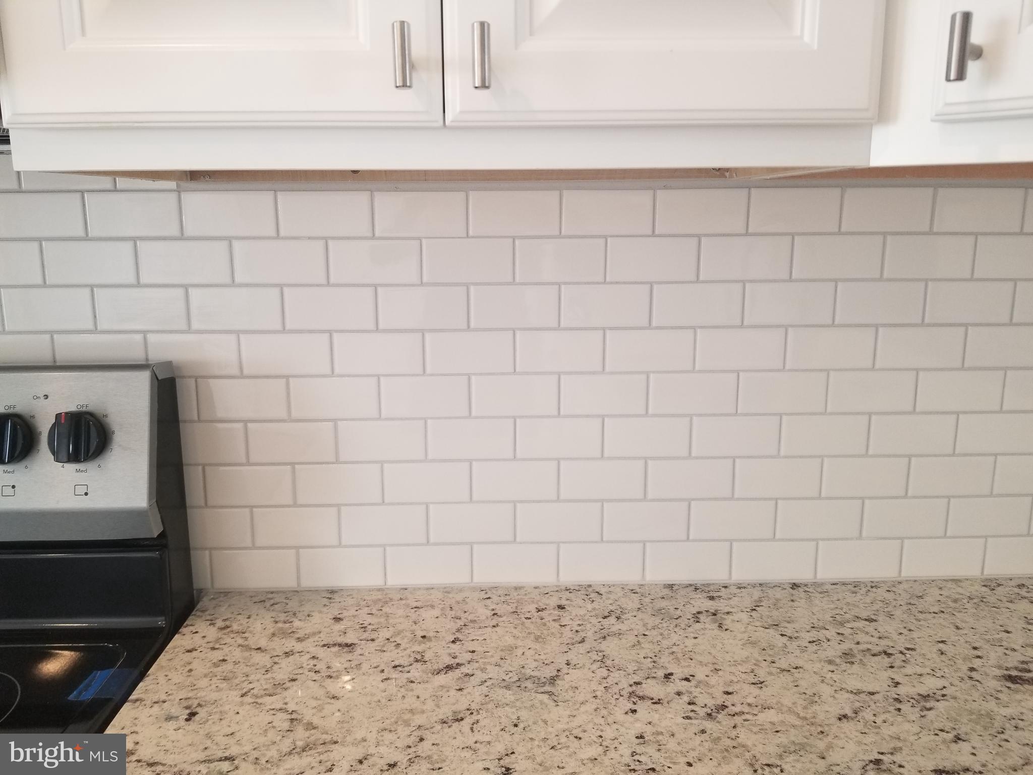 RIVERCHASE - Residential