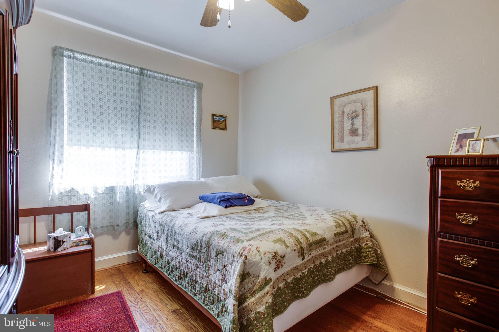 WAVERLY TAYLOR - Residential