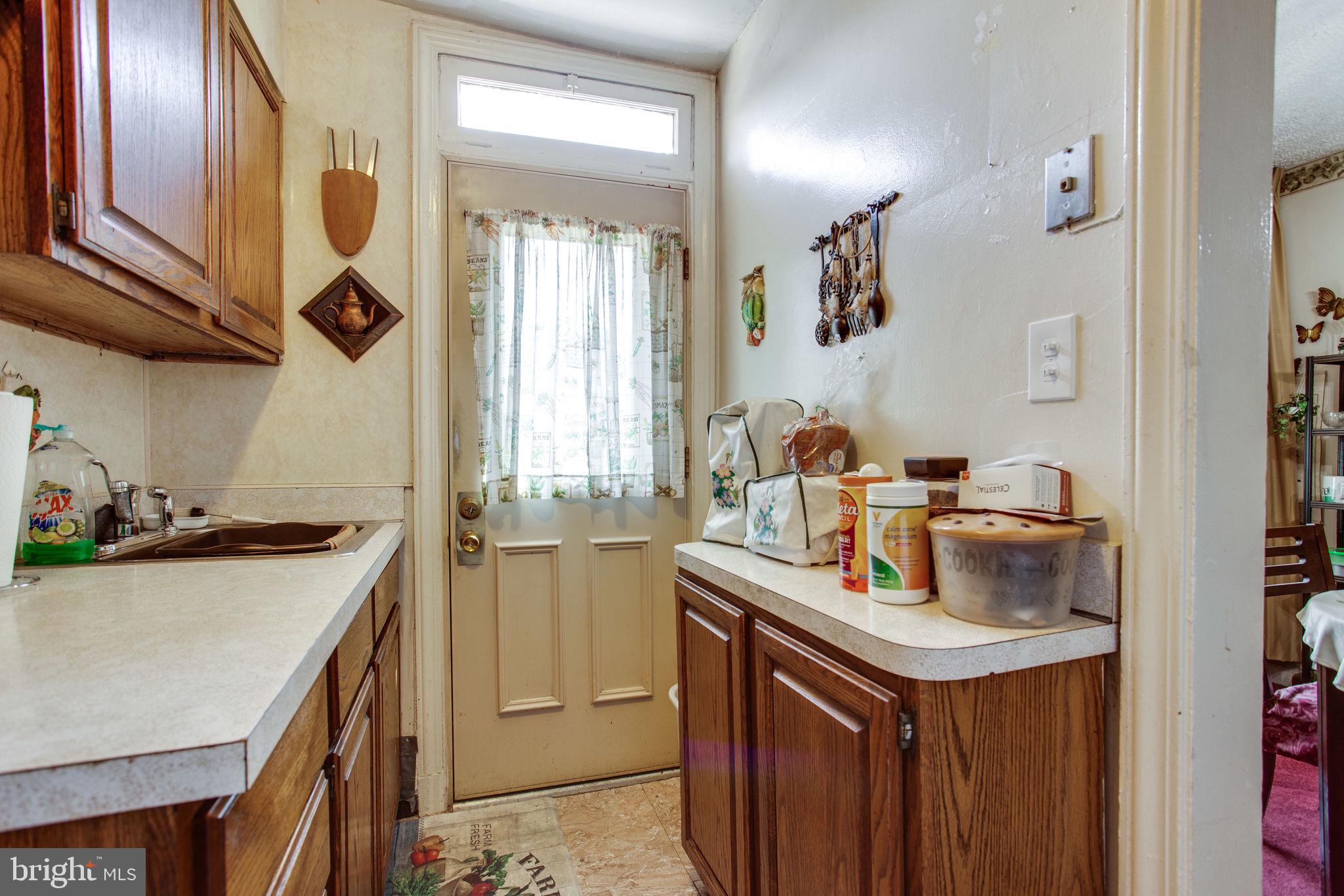 WAVERLY TAYLOR - Residential