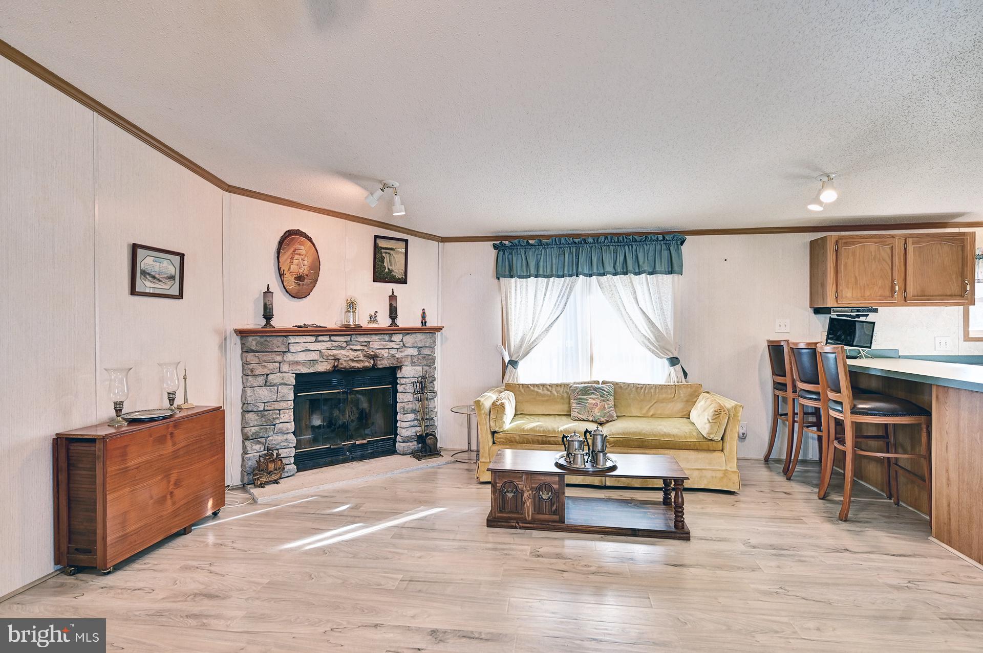 SHADYDELL PARK - Residential